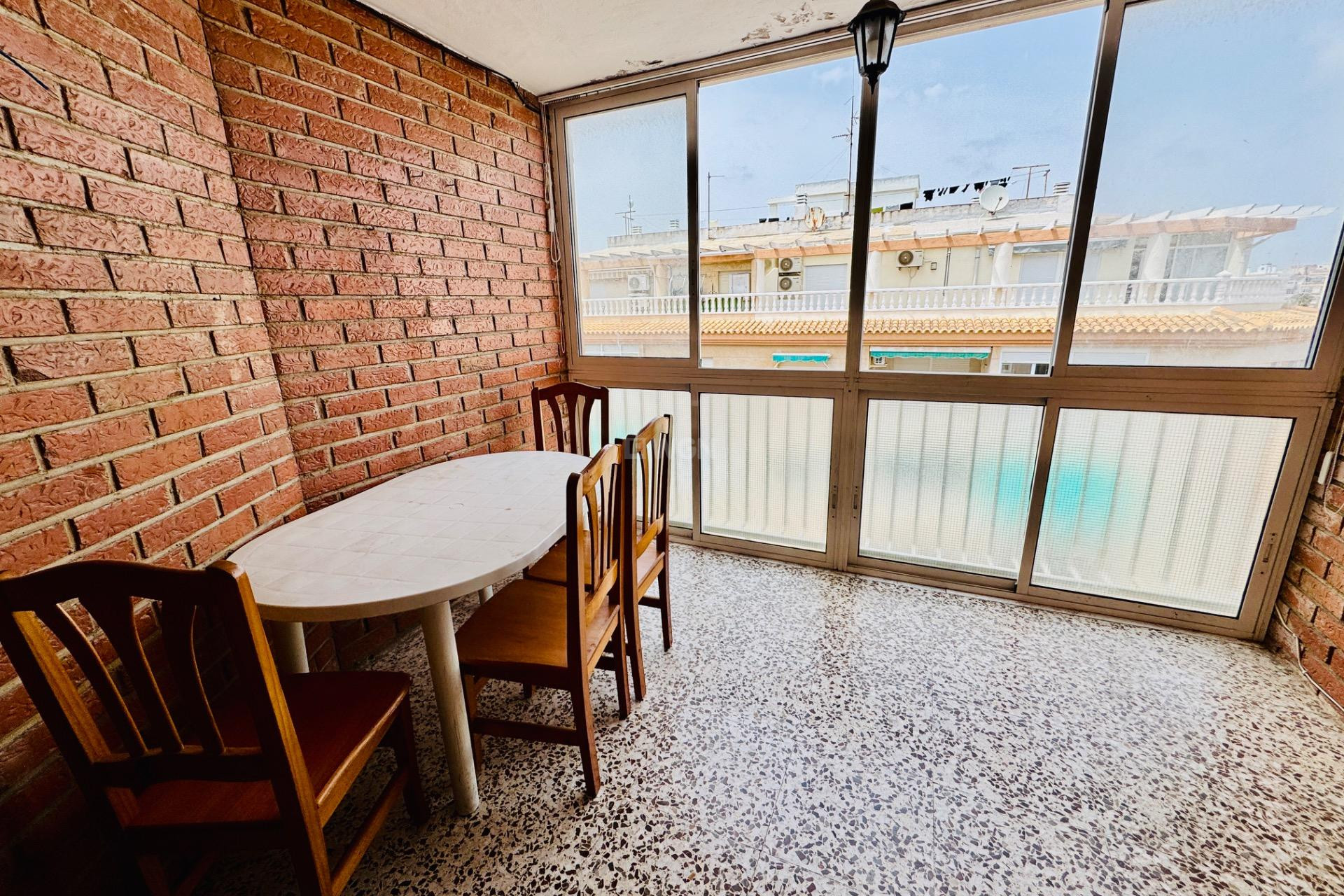 Resale - Apartment / flat - Torrevieja - Acequion