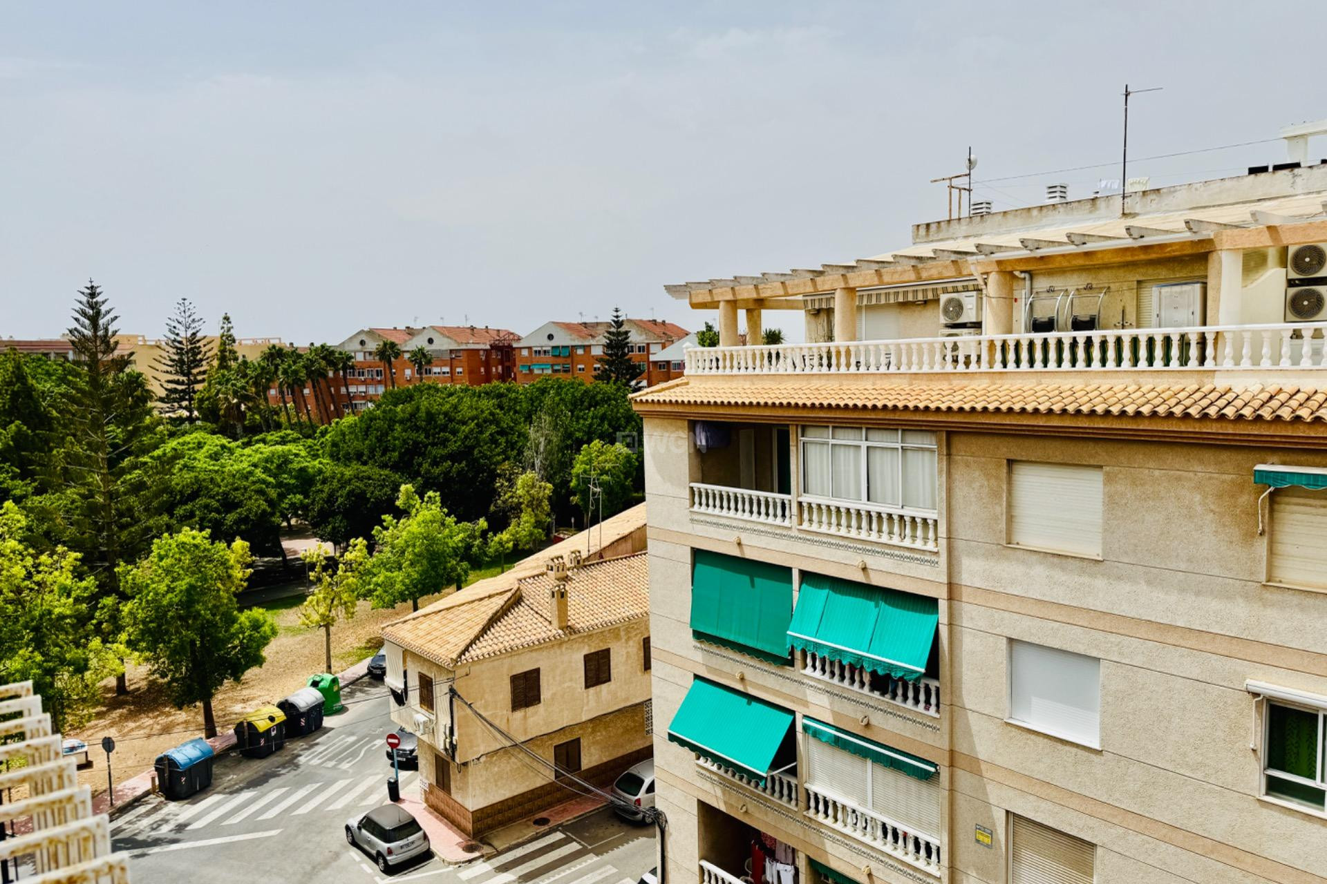 Resale - Apartment / flat - Torrevieja - Acequion