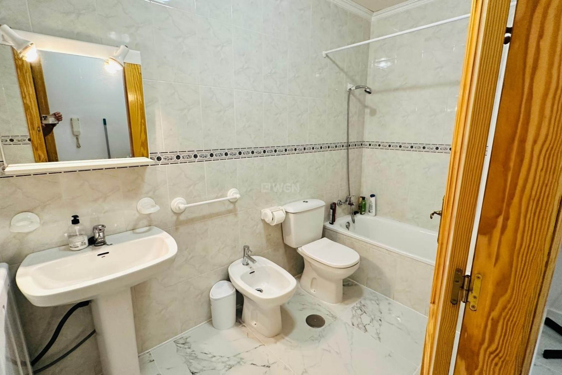 Resale - Apartment / flat - Torrevieja - Acequion