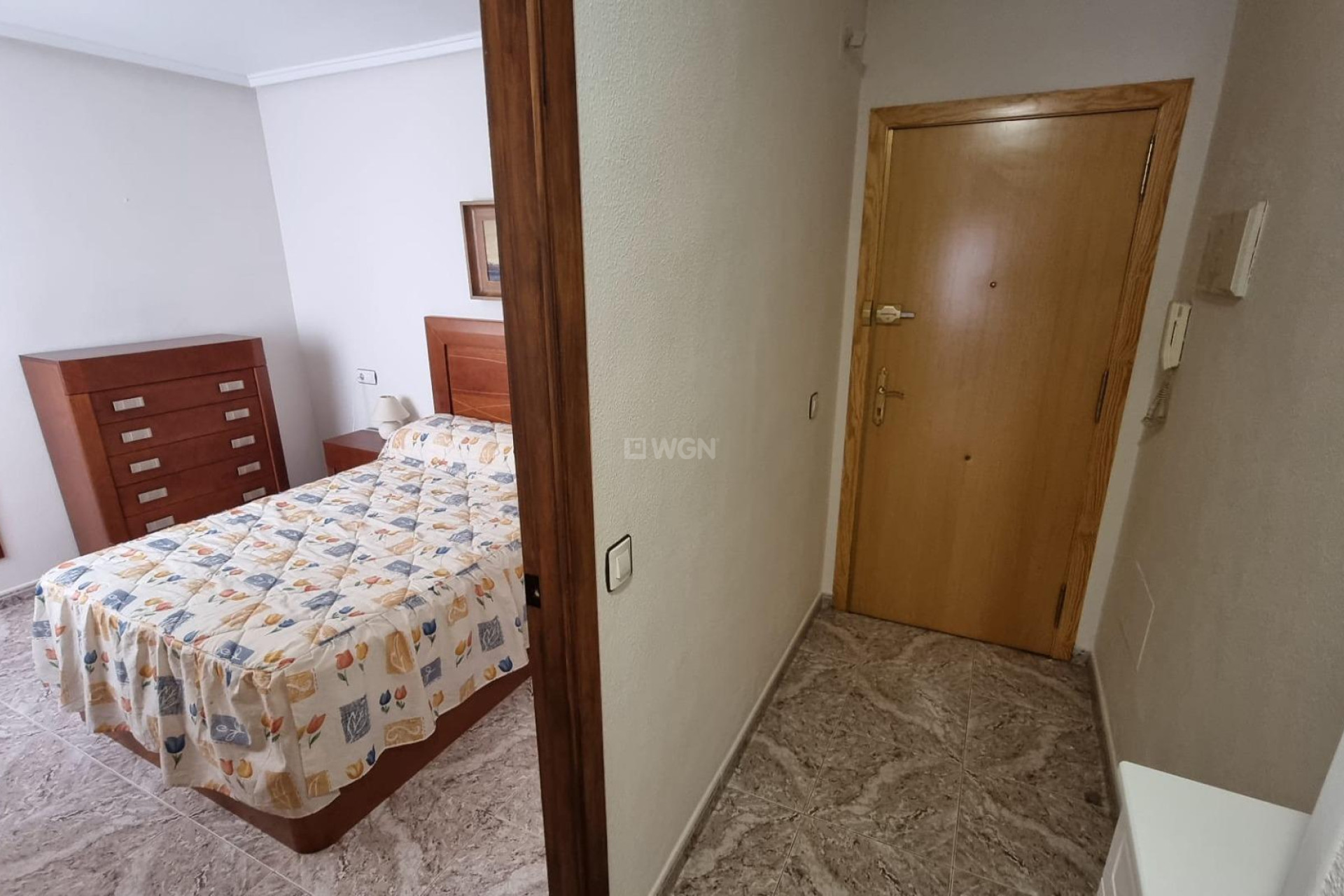 Resale - Apartment / flat - Torrevieja - Acequion