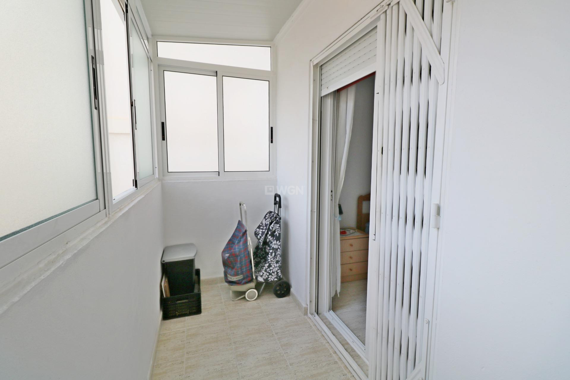 Resale - Apartment / flat - Torrevieja - Acequion
