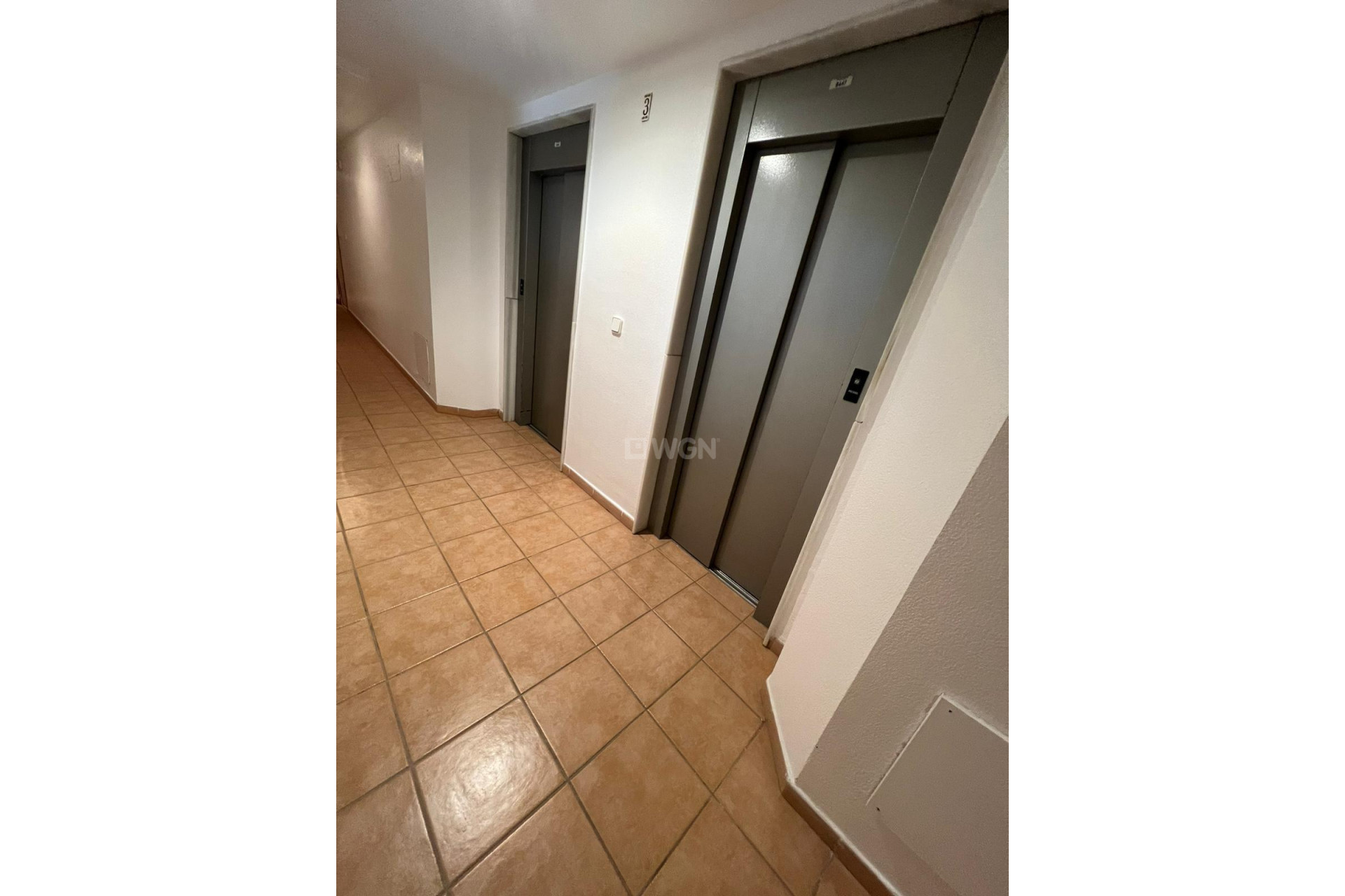 Resale - Apartment / flat - Torrevieja - aguas nuevas