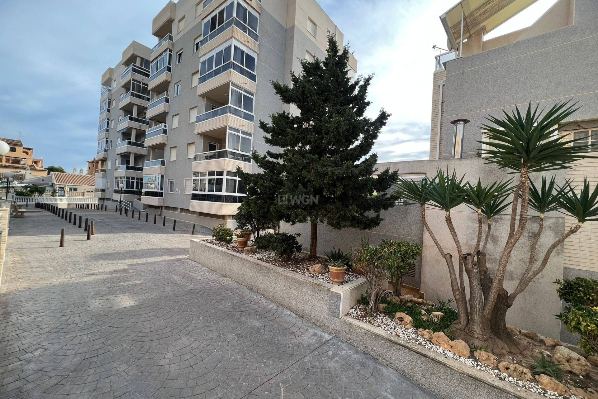 Resale - Apartment / flat - Torrevieja - aguas nuevas