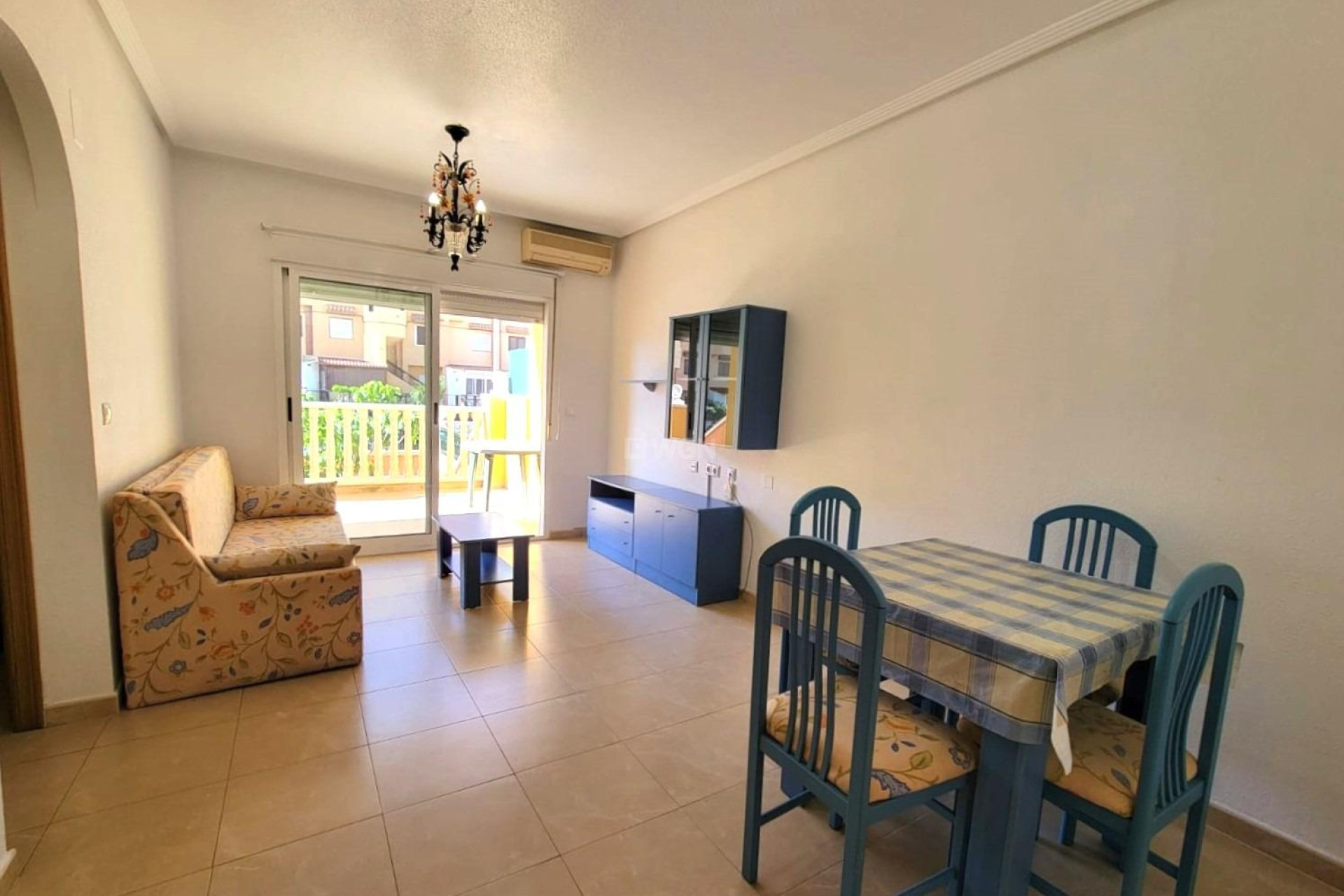 Resale - Apartment / flat - Torrevieja - aguas nuevas