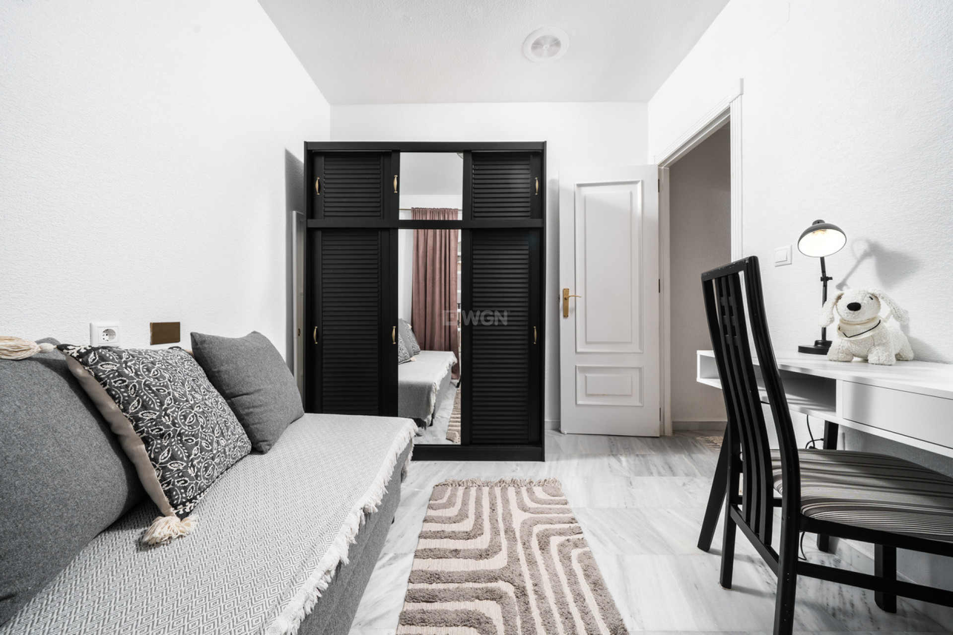 Resale - Apartment / flat - Torrevieja - aguas nuevas