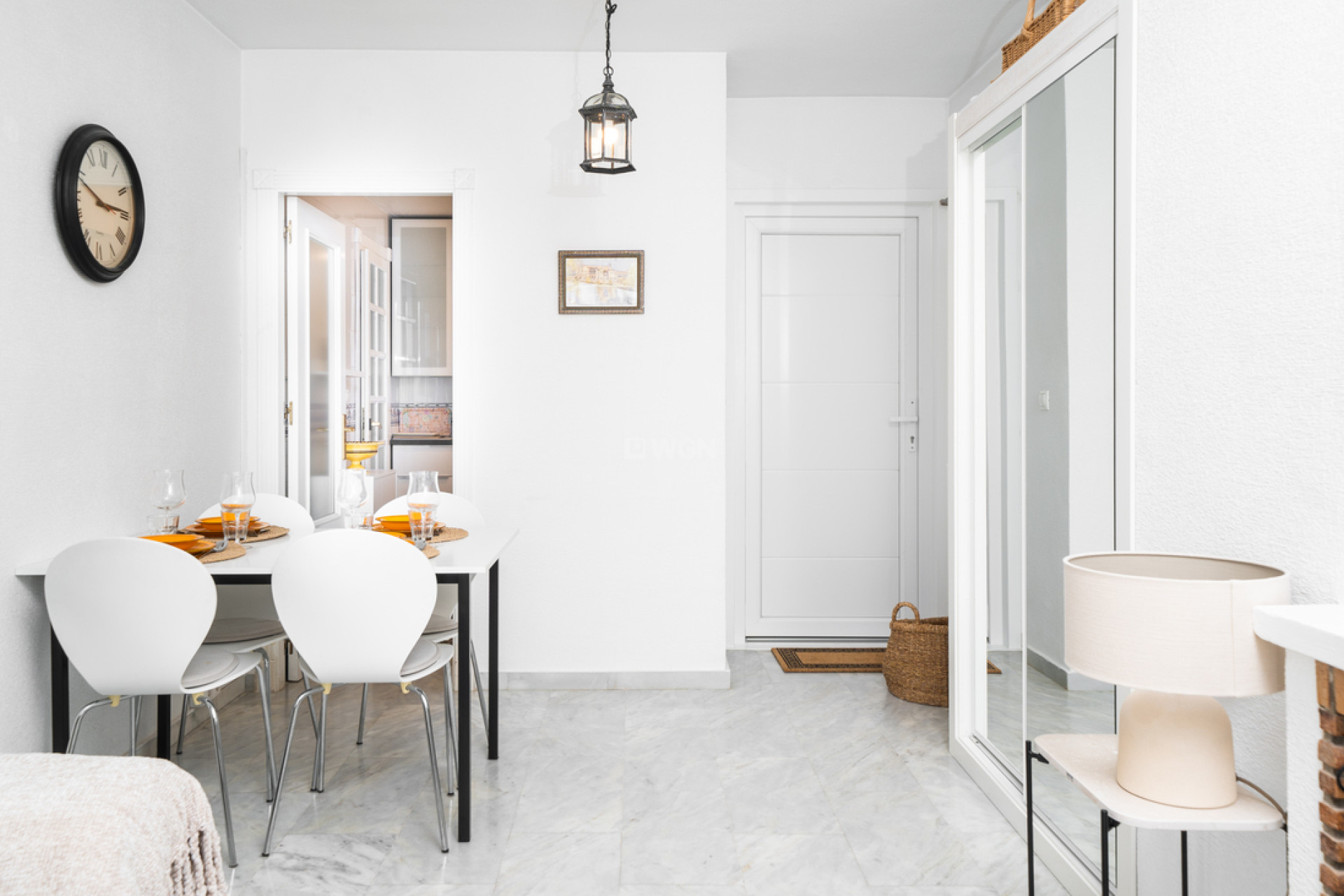 Resale - Apartment / flat - Torrevieja - aguas nuevas