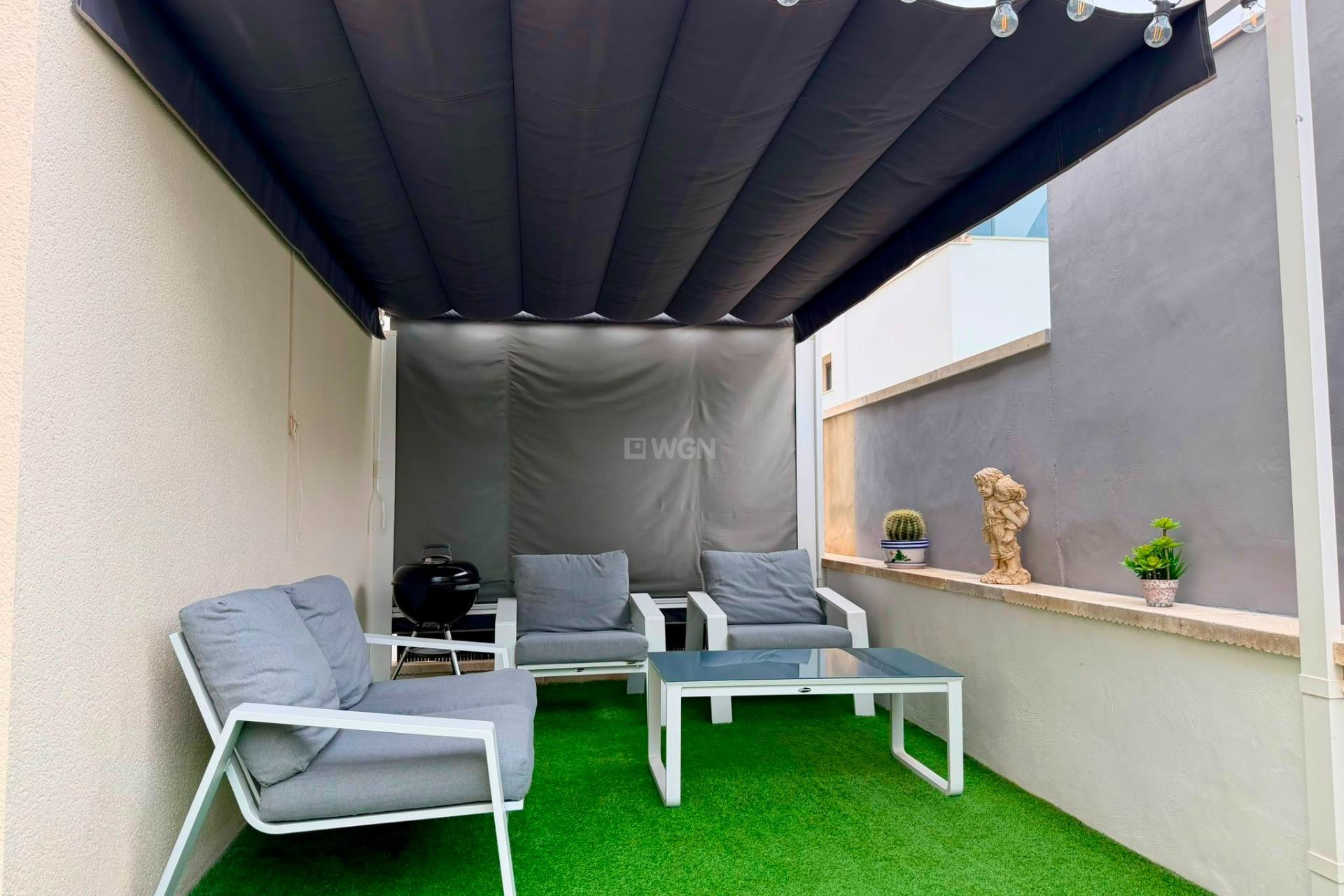 Resale - Apartment / flat - Torrevieja - aguas nuevas