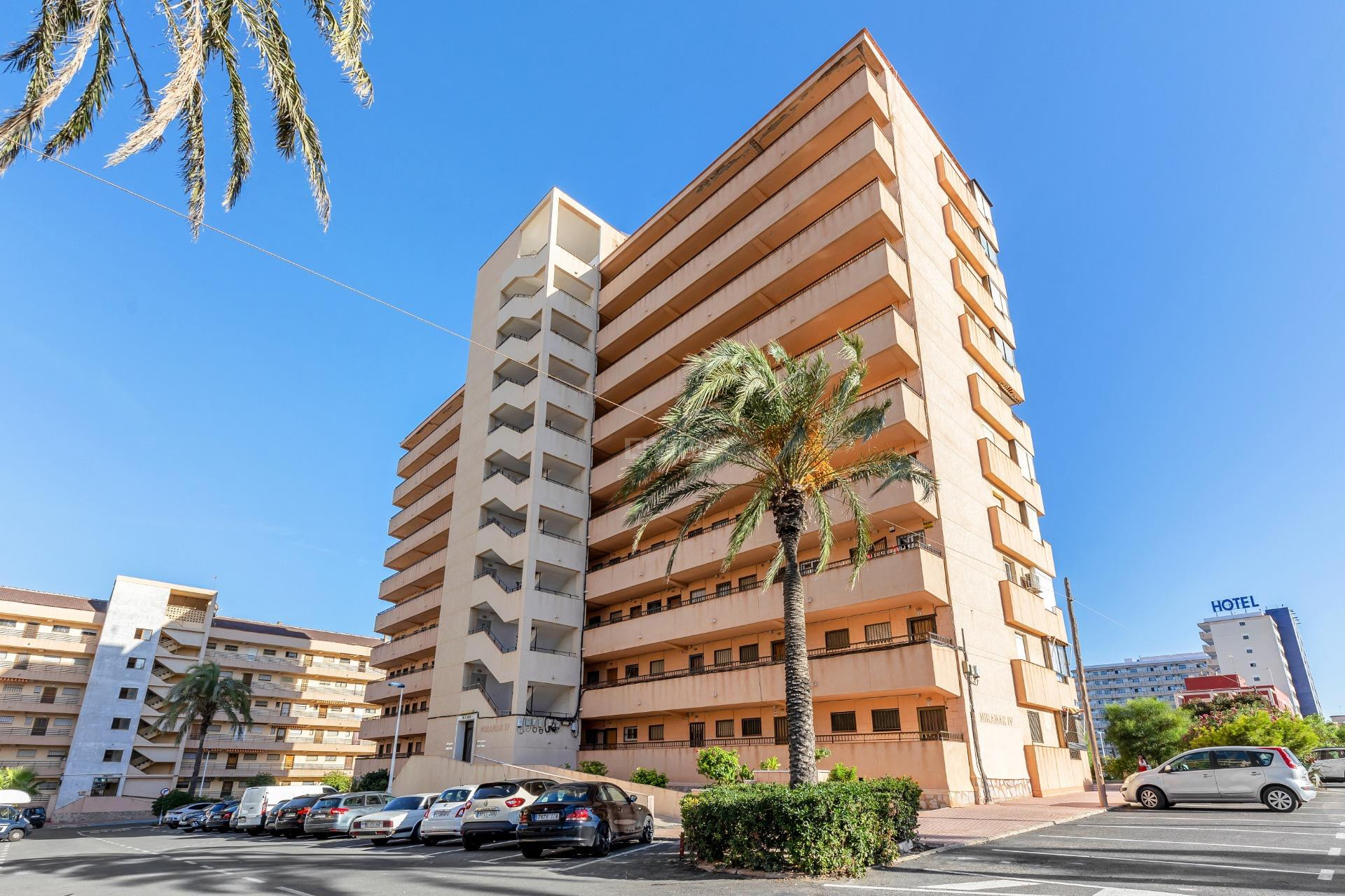 Resale - Apartment / flat - Torrevieja - Cabo Cervera