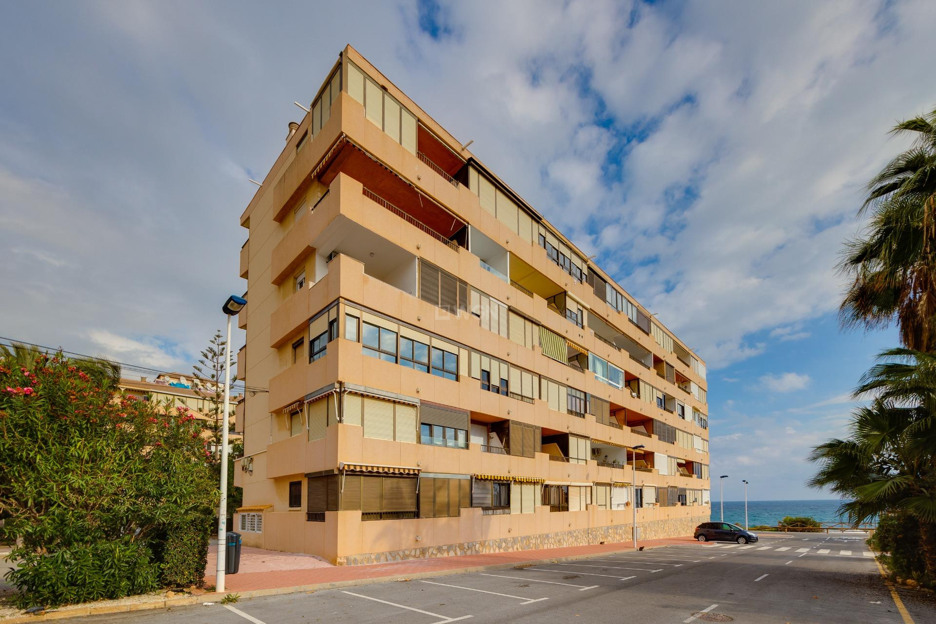 Resale - Apartment / flat - Torrevieja - Cabo Cervera