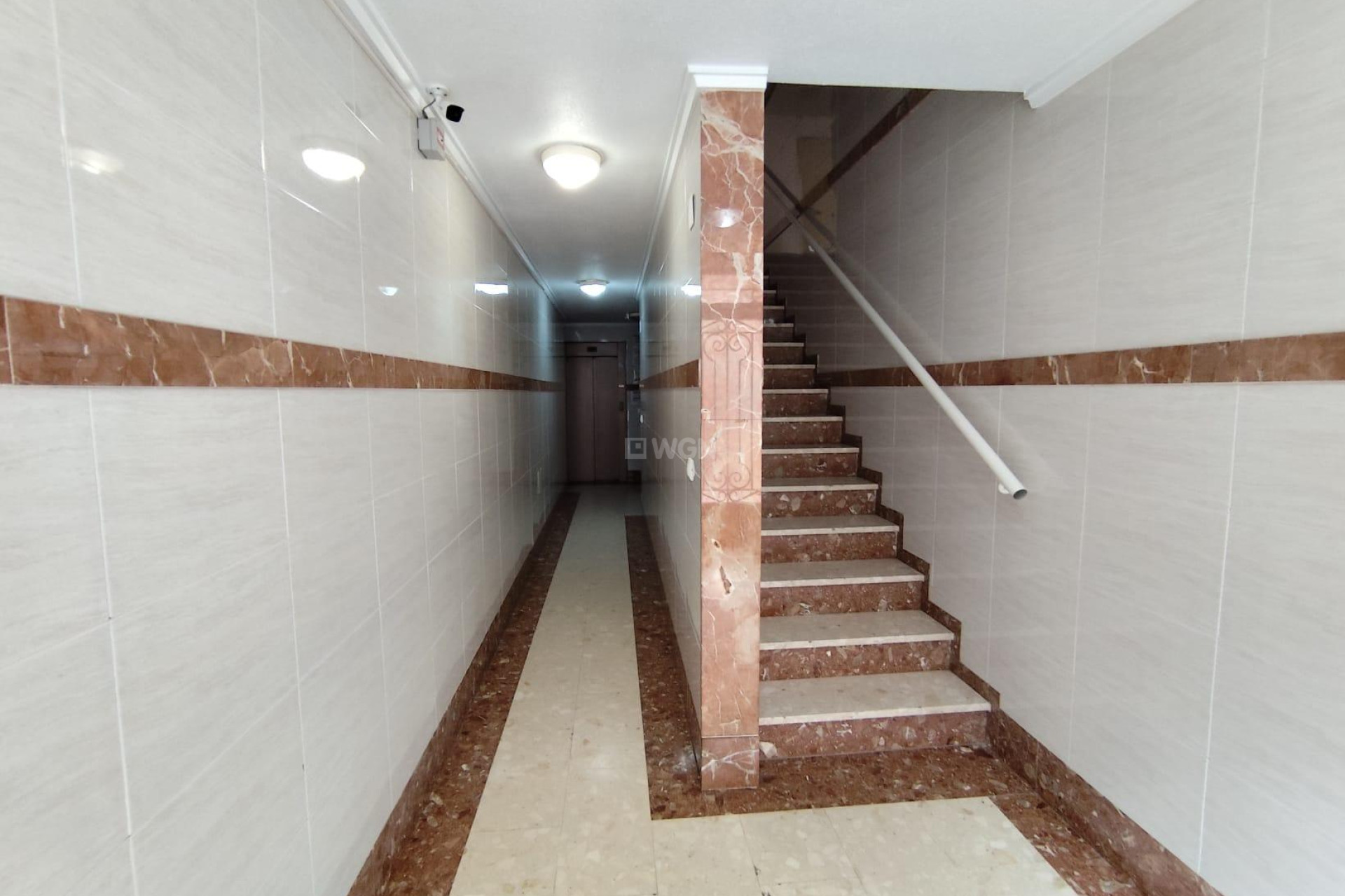 Resale - Apartment / flat - Torrevieja - Calas Blanca