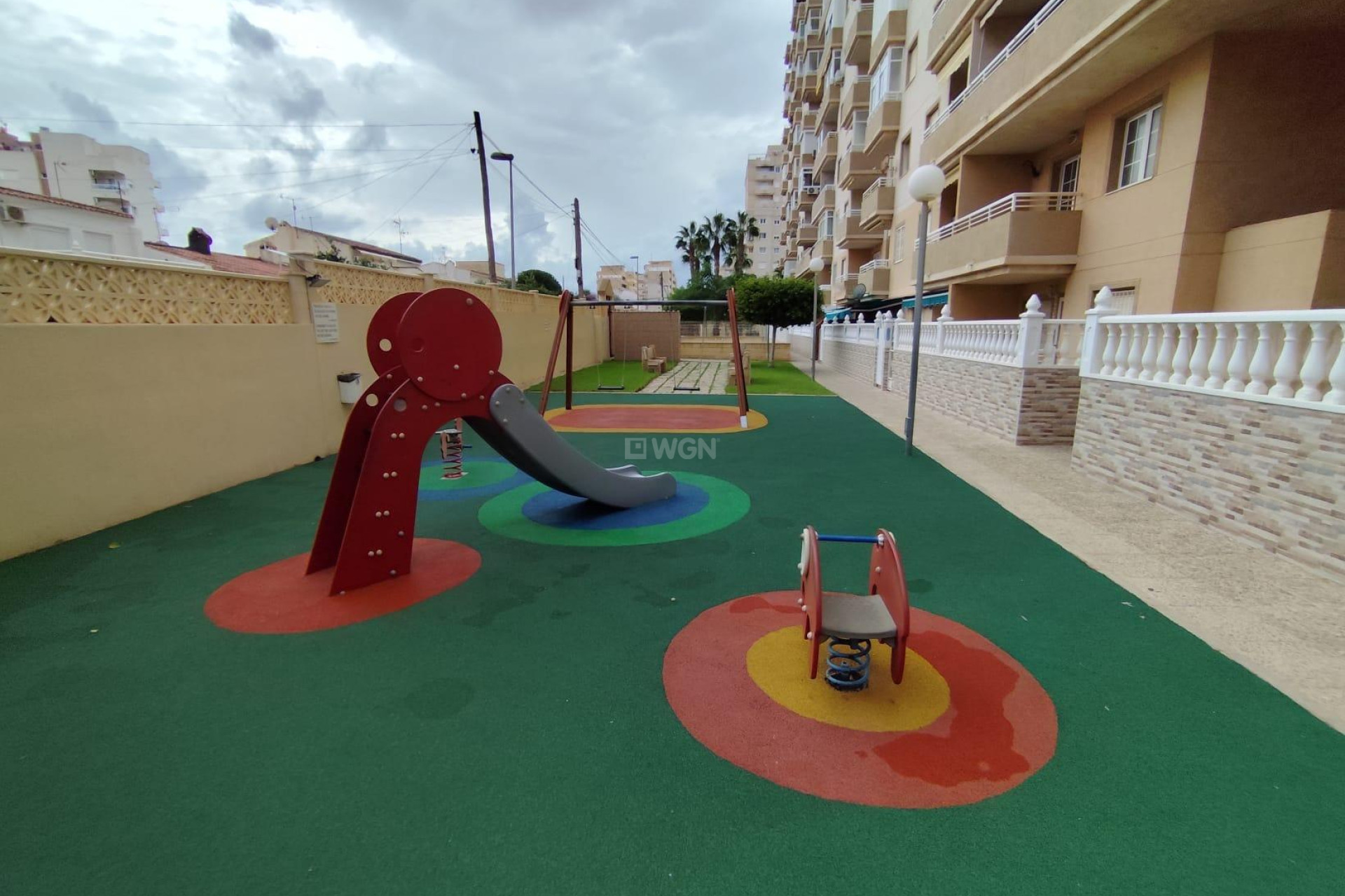 Resale - Apartment / flat - Torrevieja - Calas Blanca