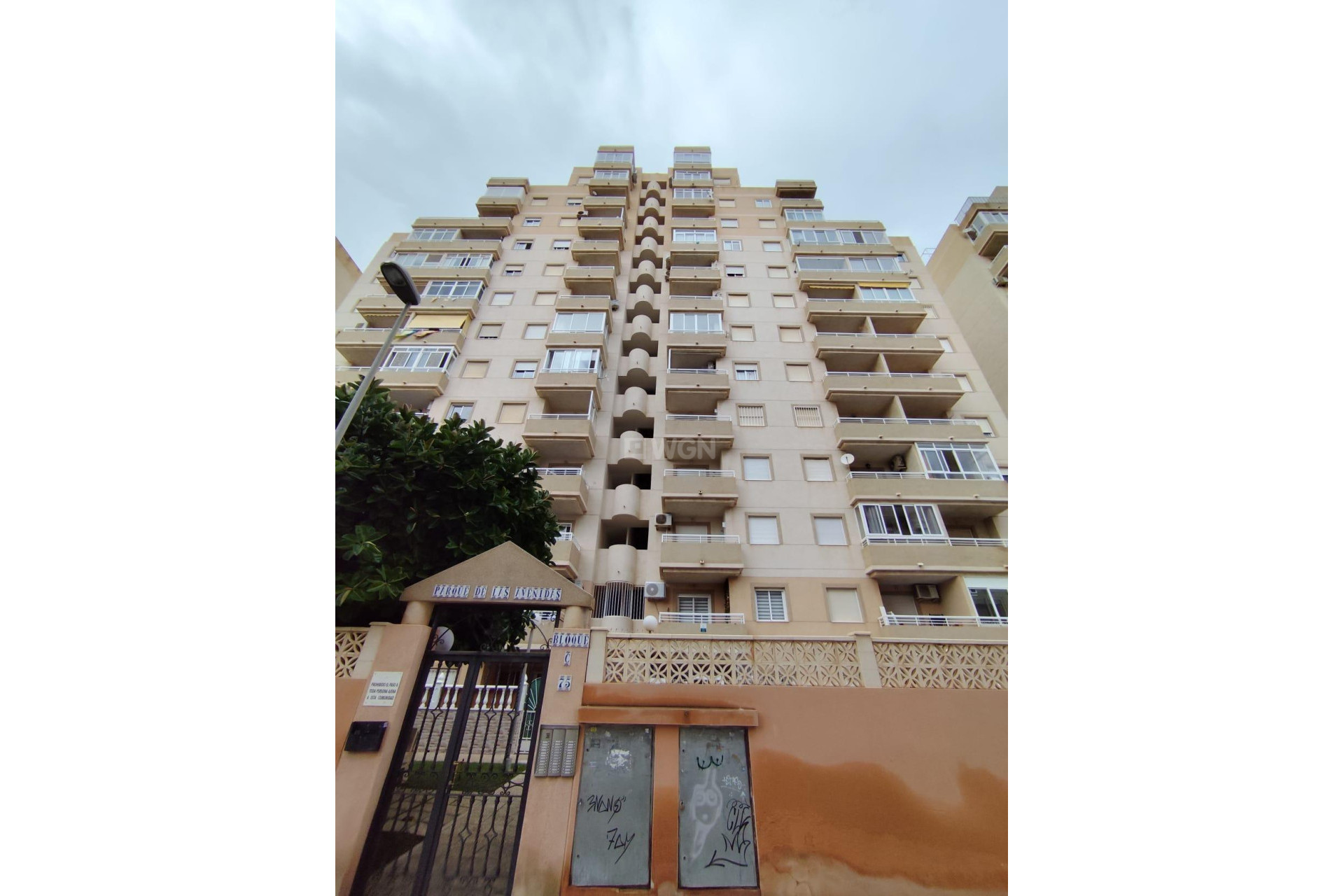 Resale - Apartment / flat - Torrevieja - Calas Blanca