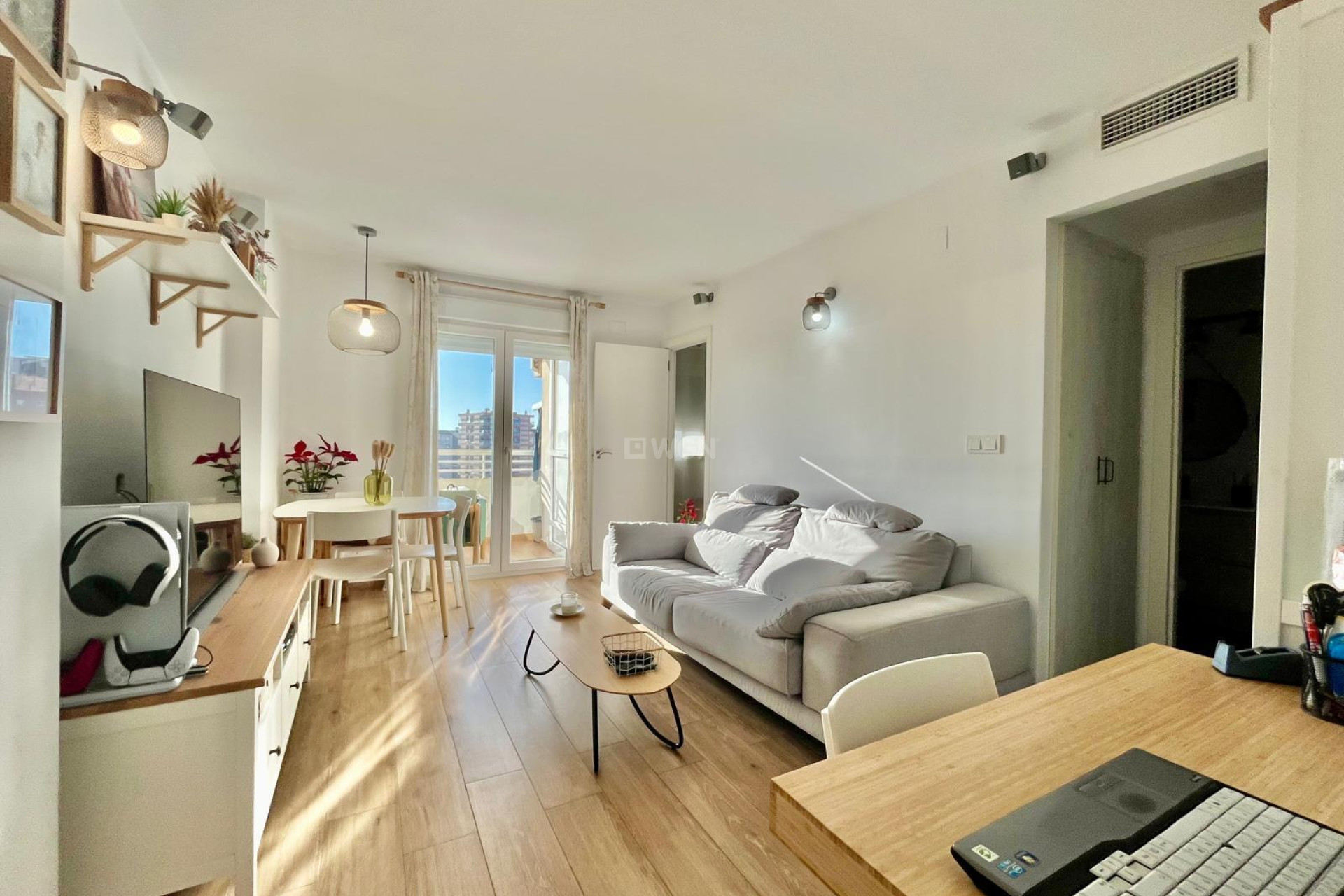 Resale - Apartment / flat - Torrevieja - Calas Blanca