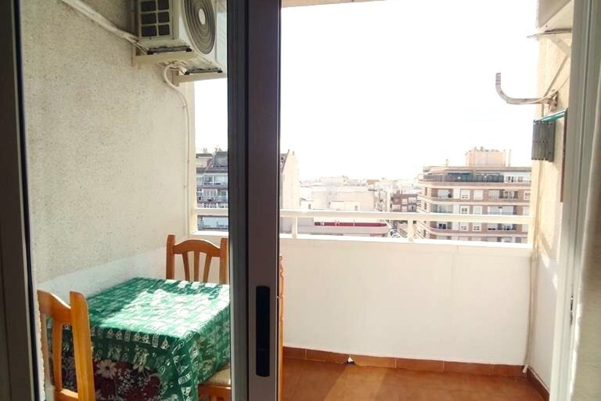 Resale - Apartment / flat - Torrevieja - CASCO URBANO
