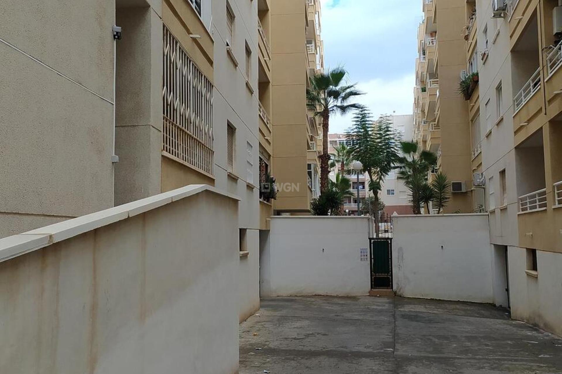 Resale - Apartment / flat - Torrevieja - CENTER