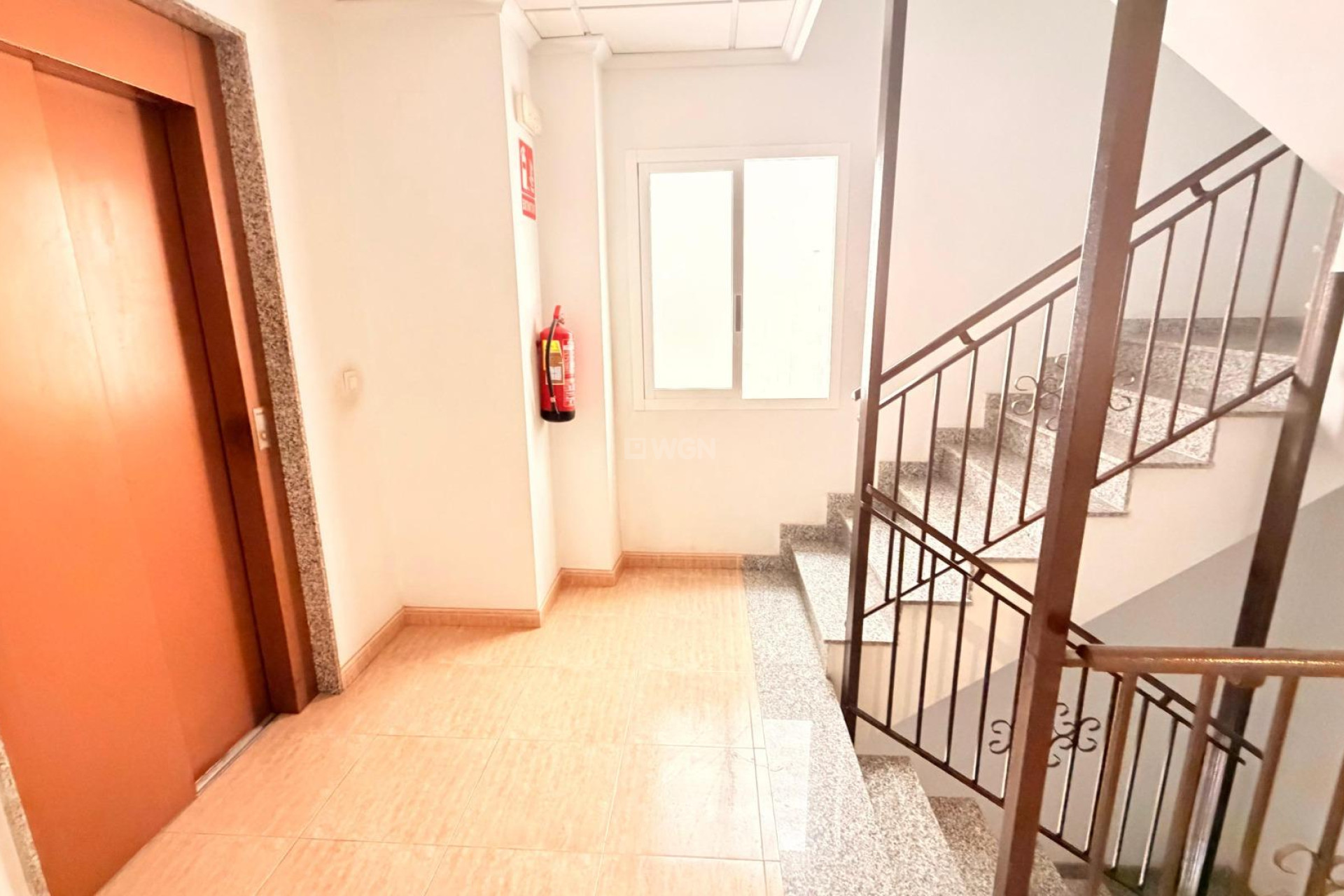 Resale - Apartment / flat - Torrevieja - Centro - Muelle Pesquero