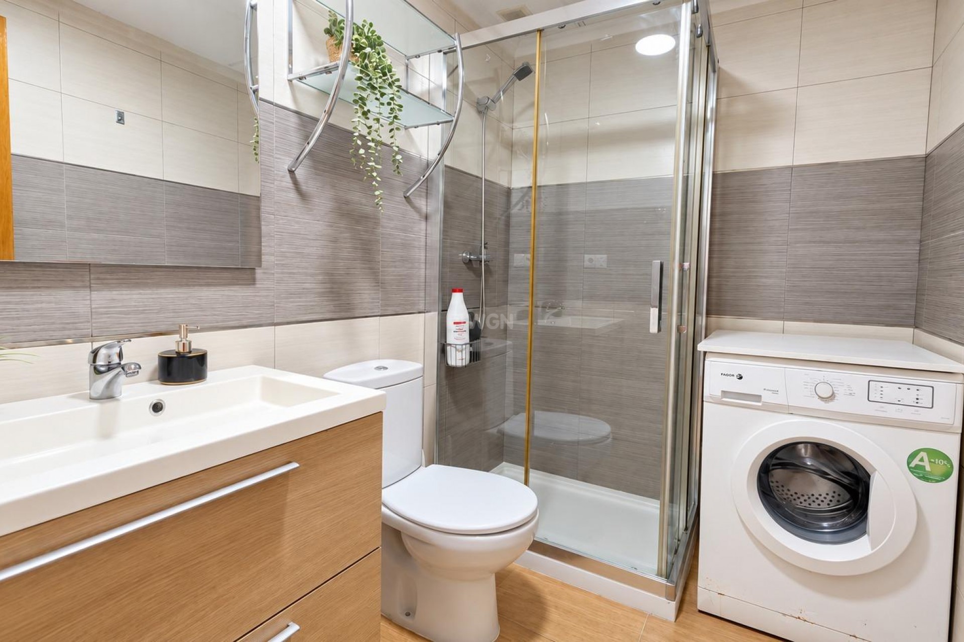 Resale - Apartment / flat - Torrevieja - Centro - Muelle Pesquero