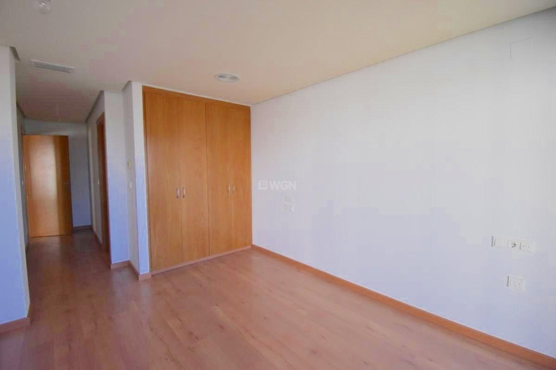 Resale - Apartment / flat - Torrevieja - Centro - Muelle Pesquero