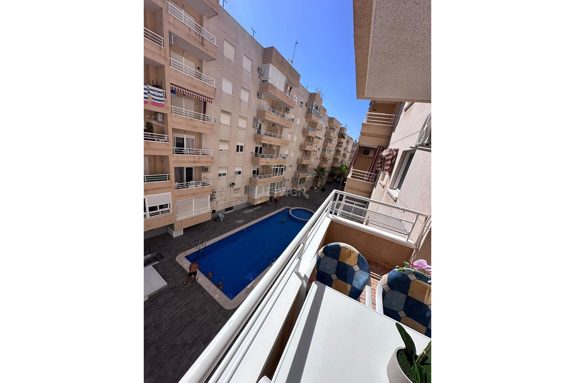 Resale - Apartment / flat - Torrevieja - Centro - Muelle Pesquero
