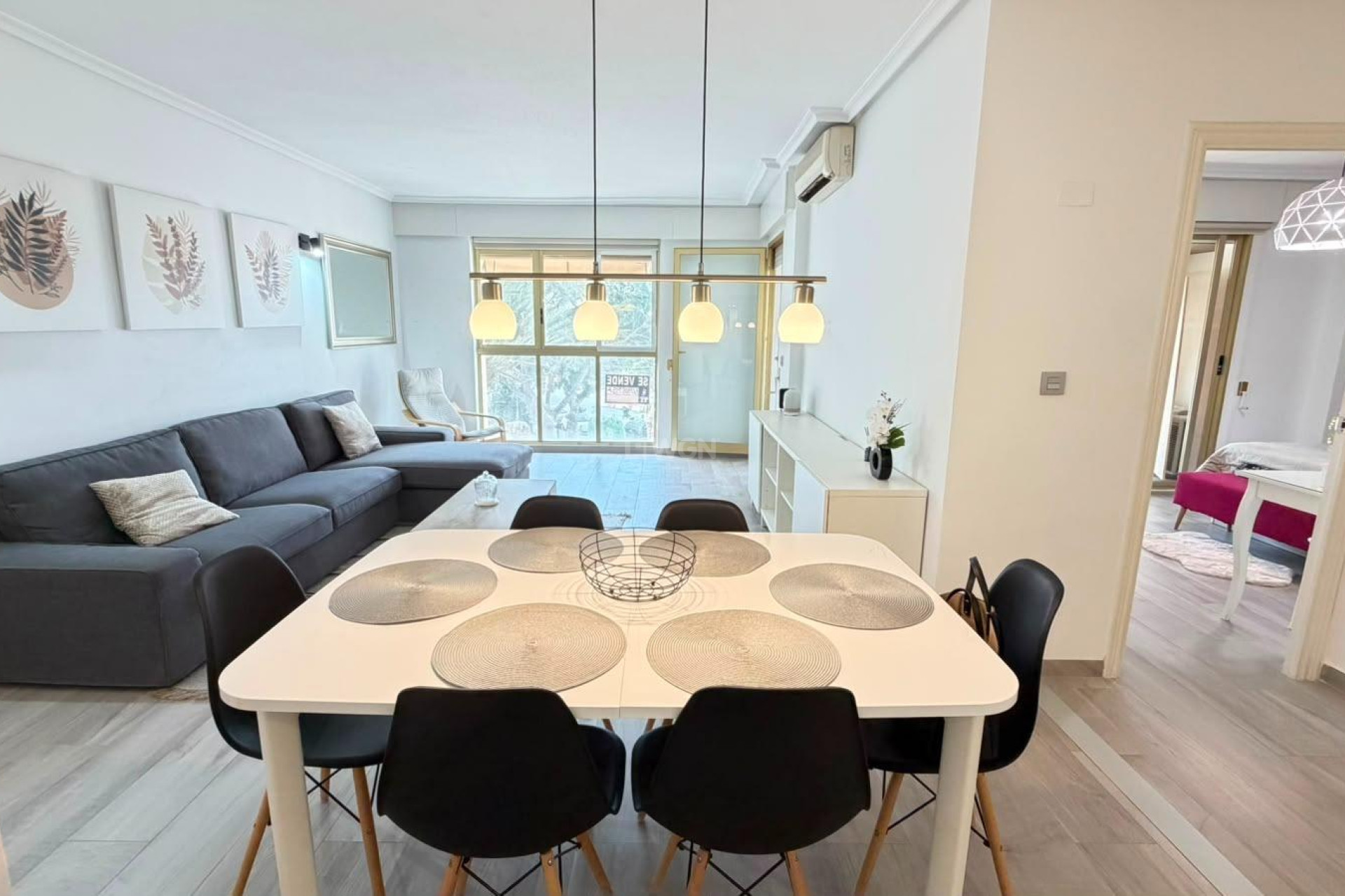 Resale - Apartment / flat - Torrevieja - Centro - Muelle Pesquero