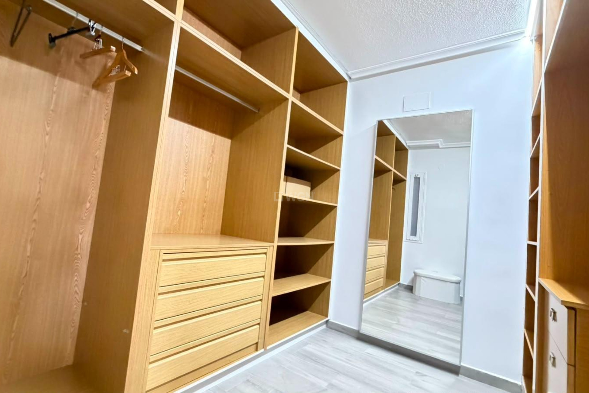 Resale - Apartment / flat - Torrevieja - Centro - Muelle Pesquero