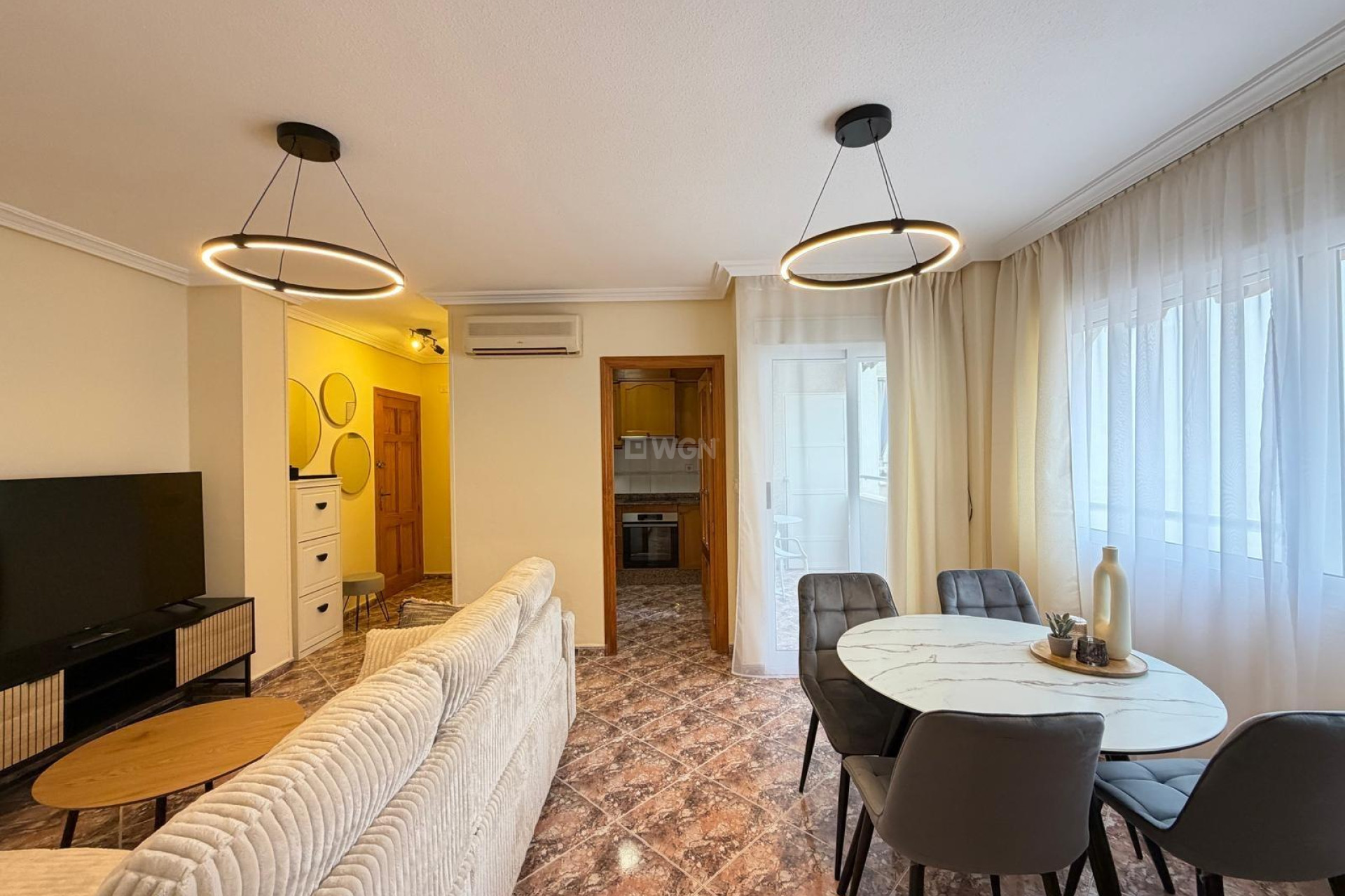 Resale - Apartment / flat - Torrevieja - Centro