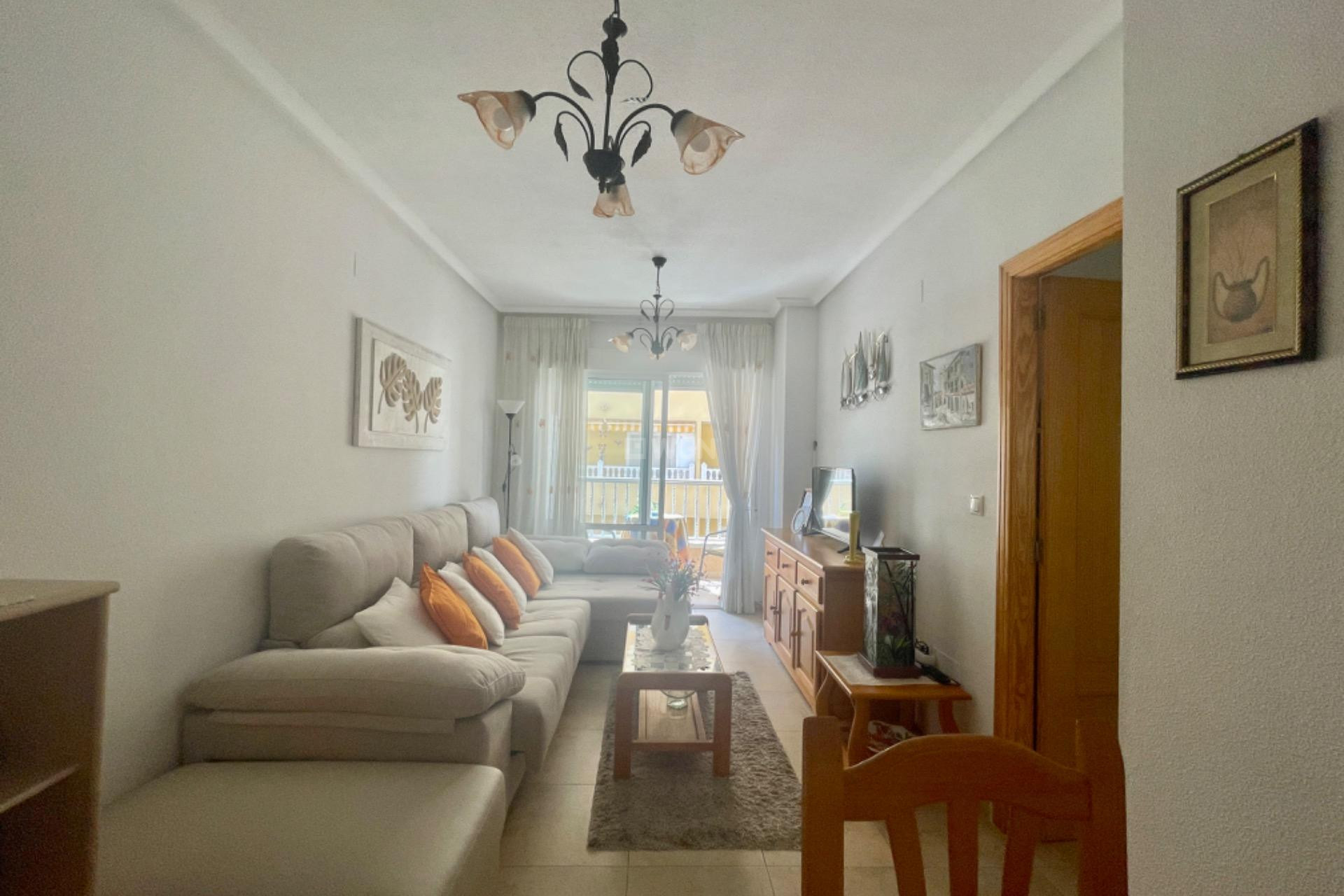 Resale - Apartment / flat - Torrevieja - Centro