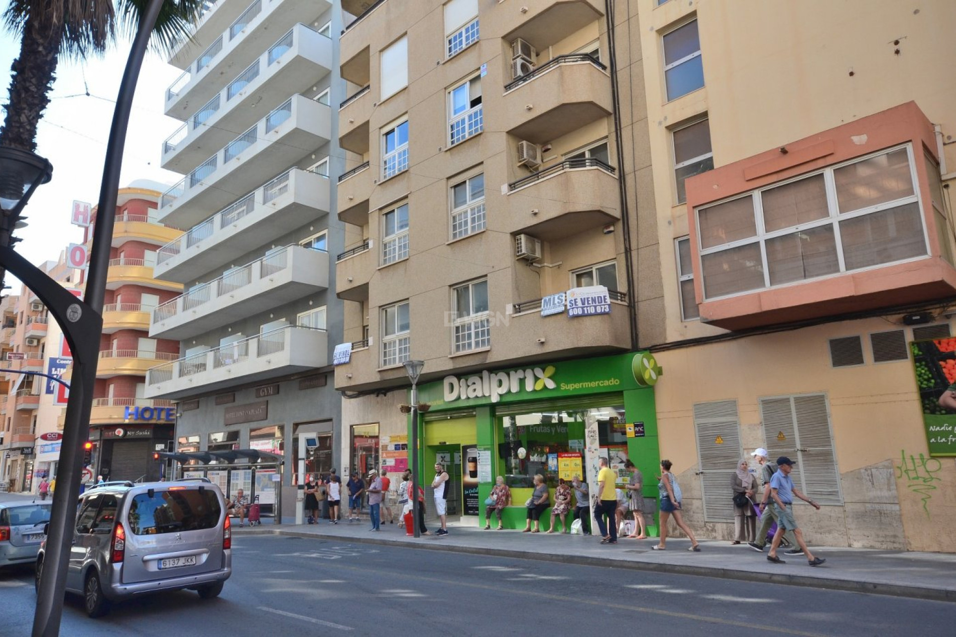 Resale - Apartment / flat - Torrevieja - Centro