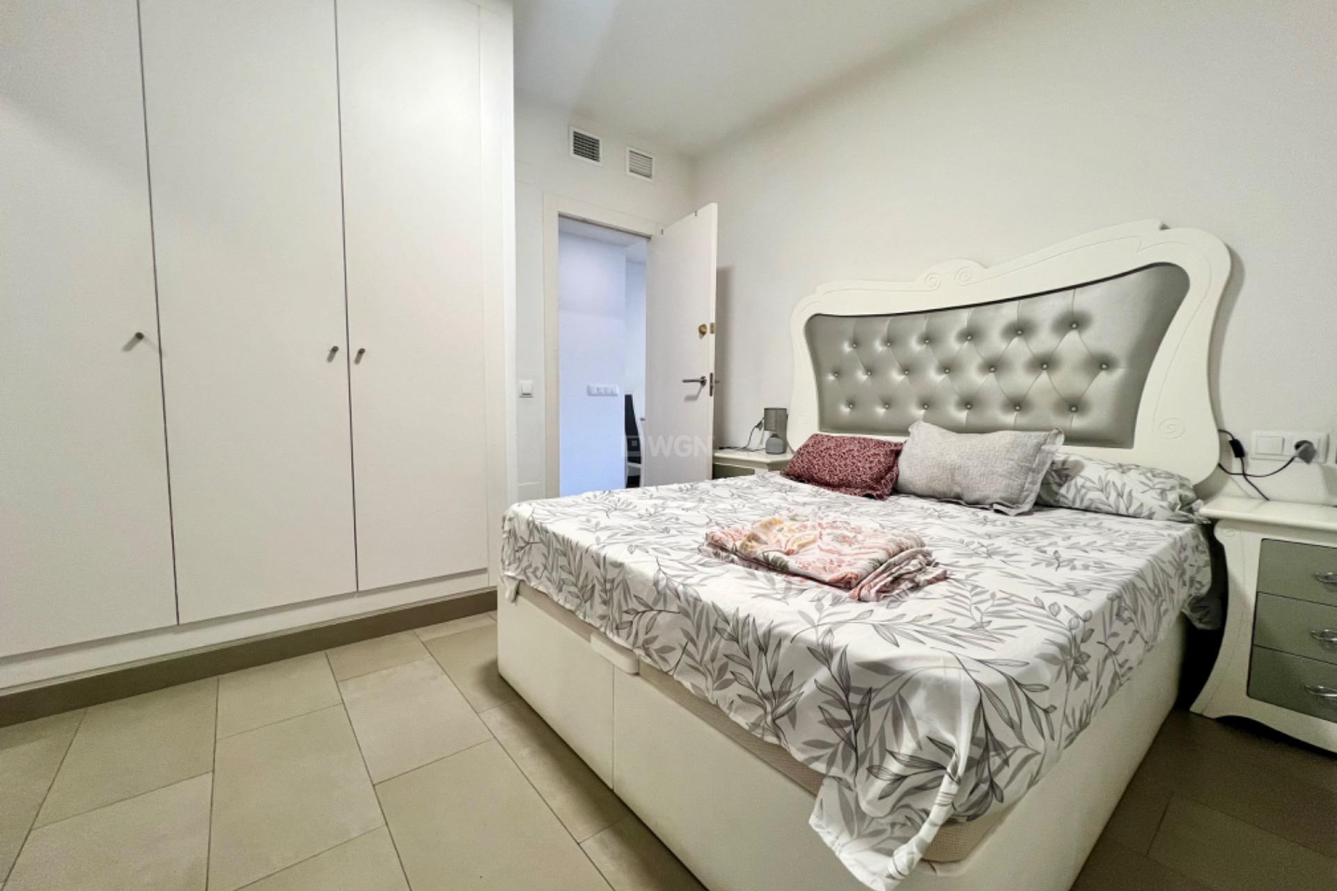 Resale - Apartment / flat - Torrevieja - Centro