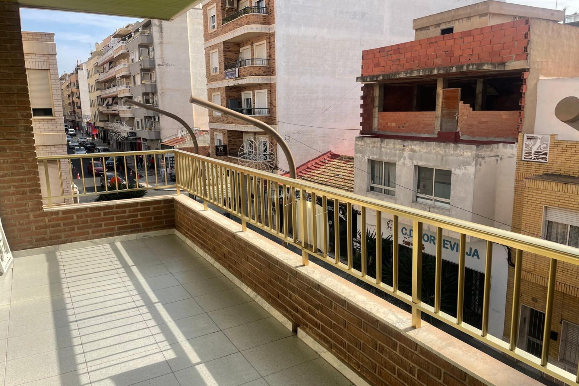 Resale - Apartment / flat - Torrevieja - Centro