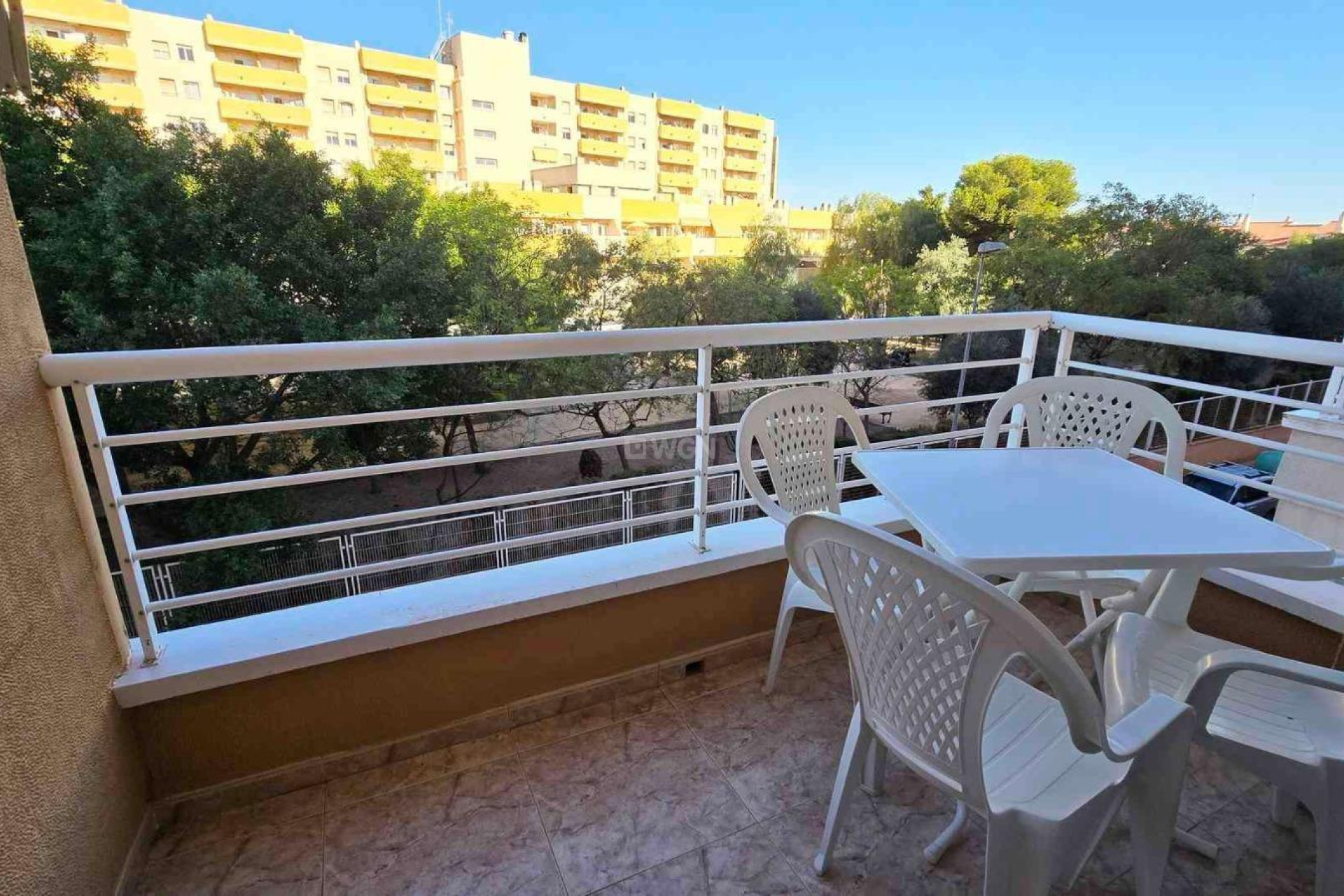 Resale - Apartment / flat - Torrevieja - Centro