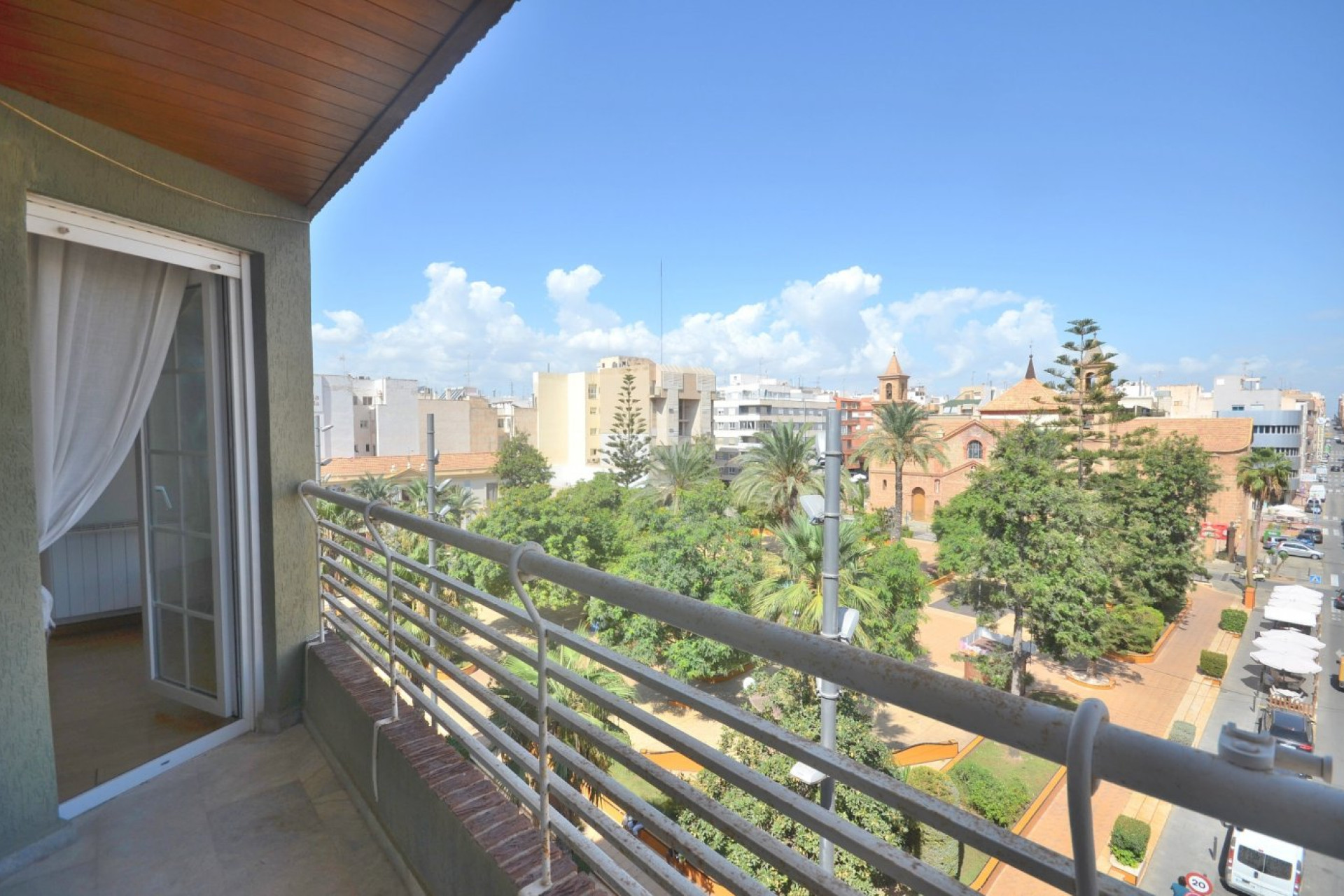 Resale - Apartment / flat - Torrevieja - Centro