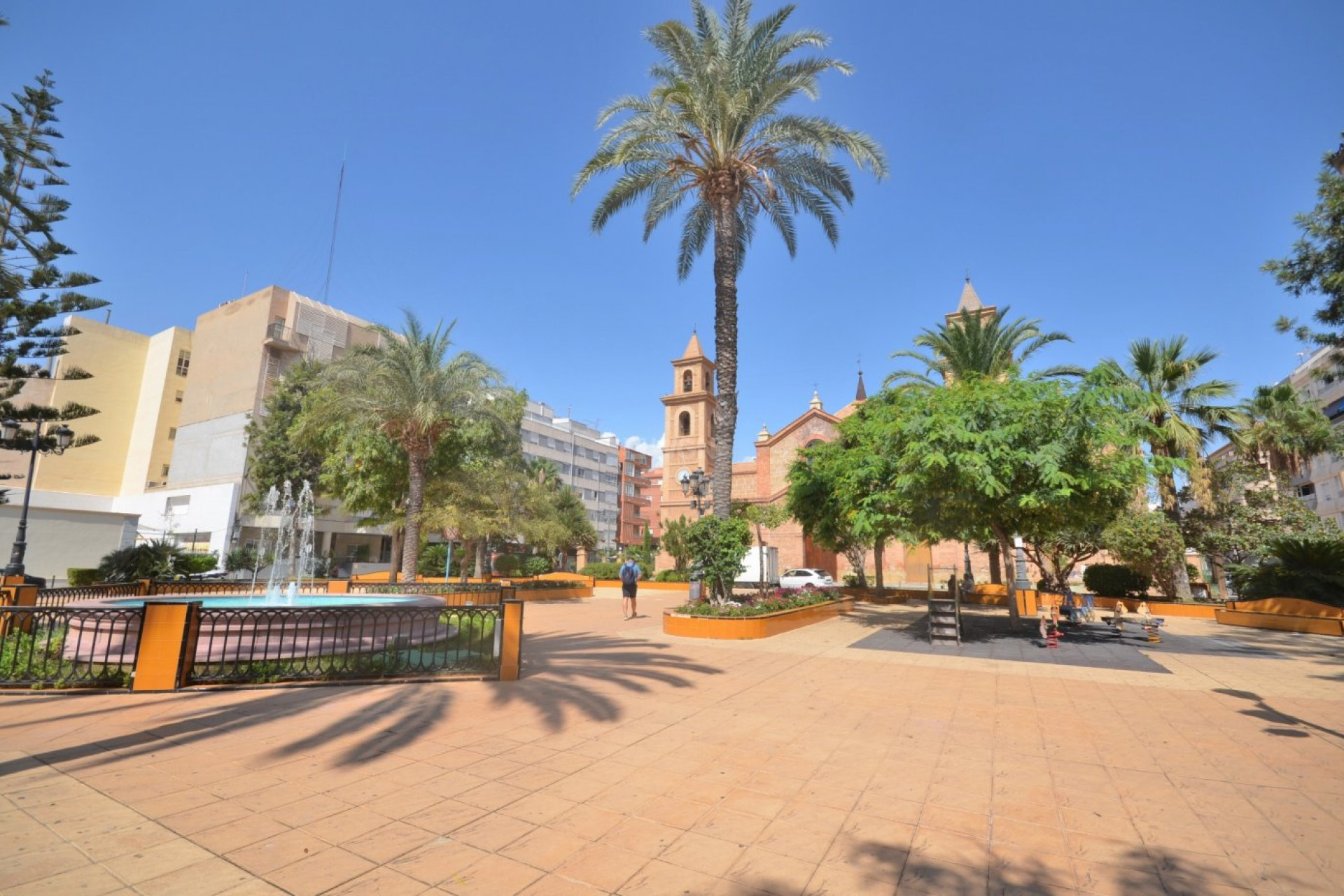 Resale - Apartment / flat - Torrevieja - Centro