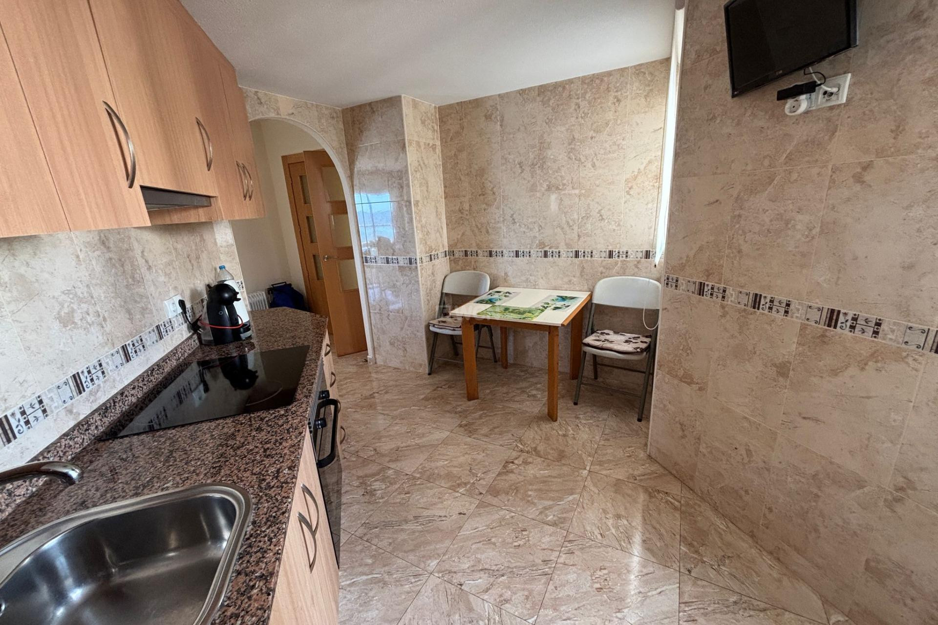 Resale - Apartment / flat - Torrevieja - Centro