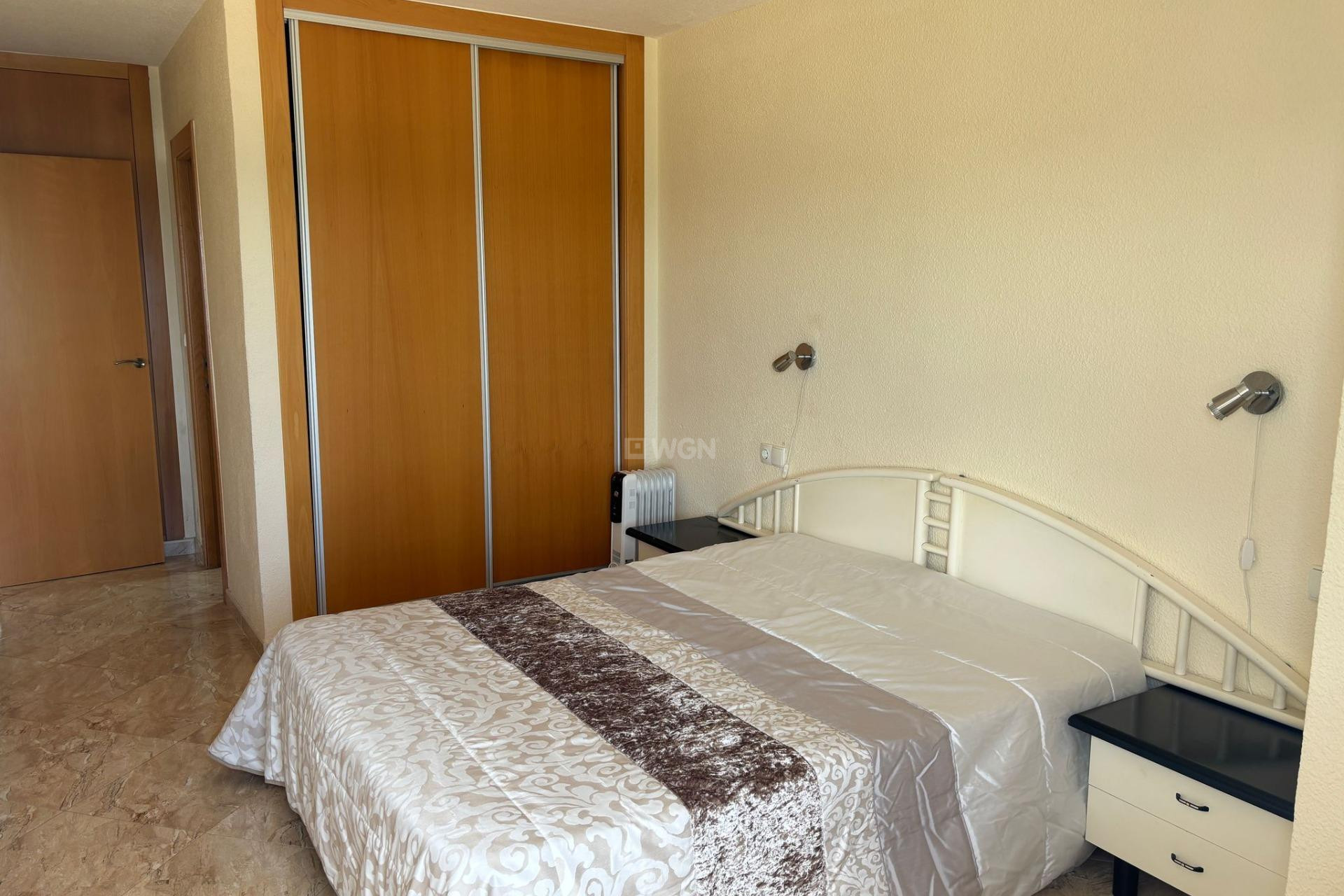 Resale - Apartment / flat - Torrevieja - Centro