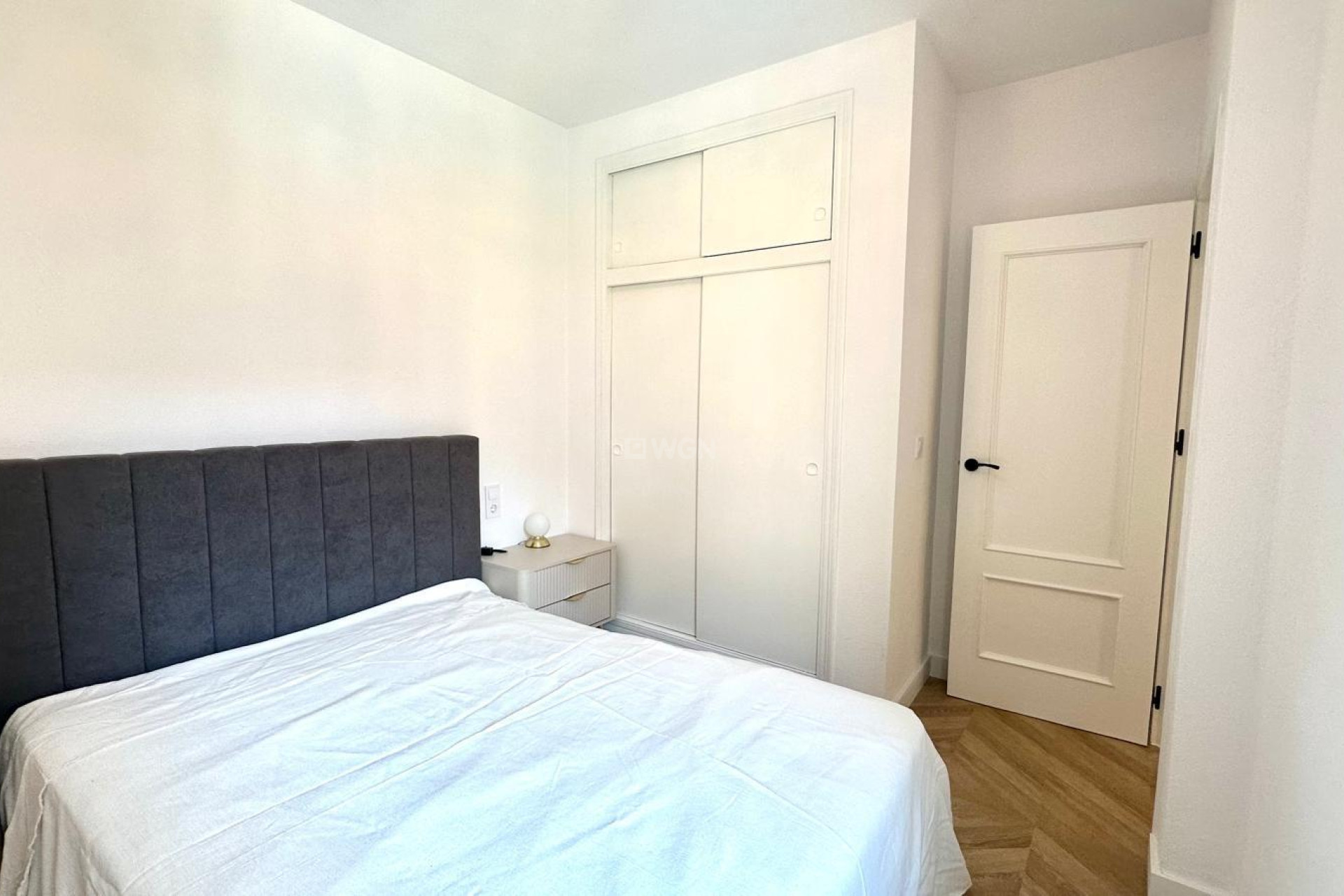 Resale - Apartment / flat - Torrevieja - Centro