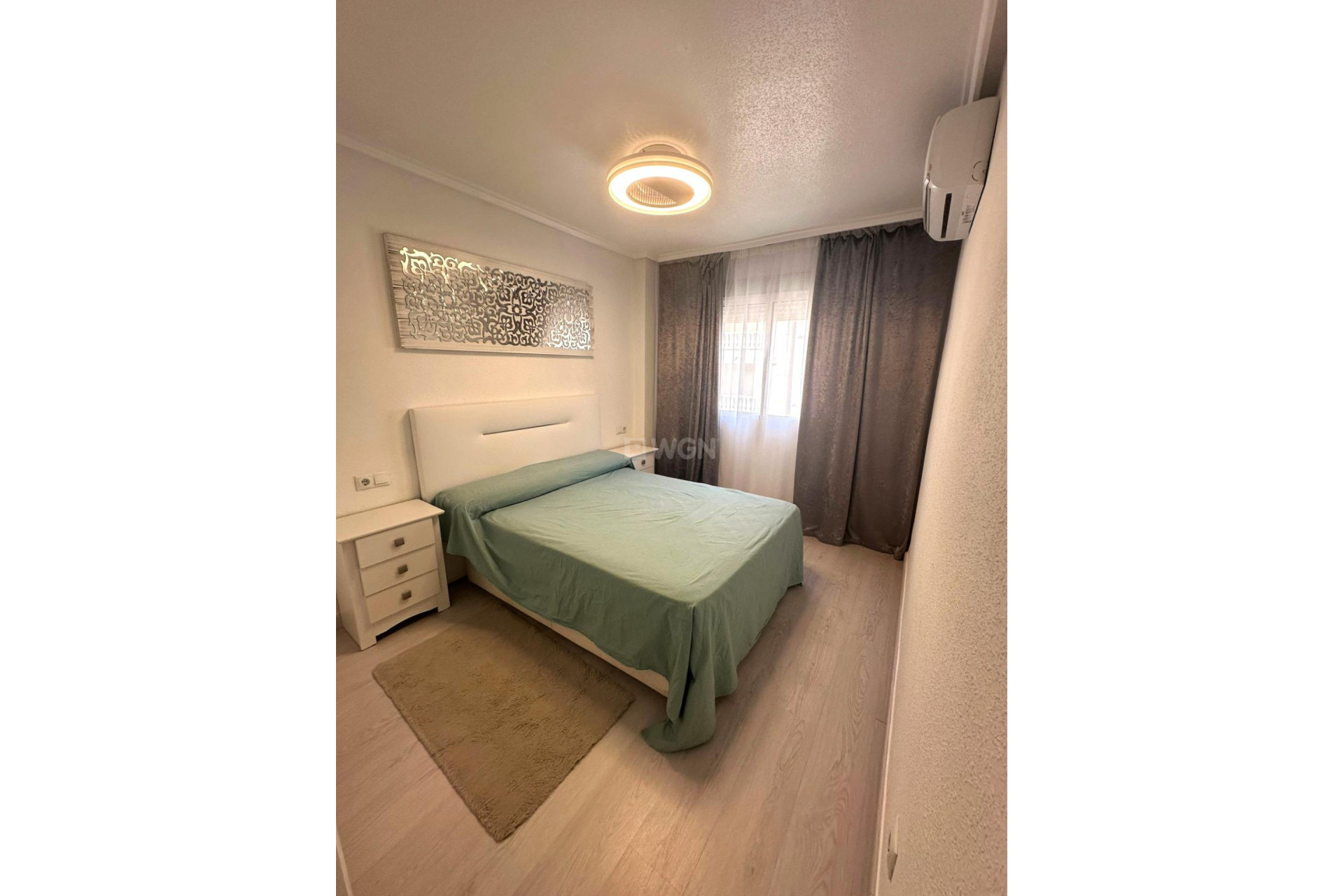 Resale - Apartment / flat - Torrevieja - Centro