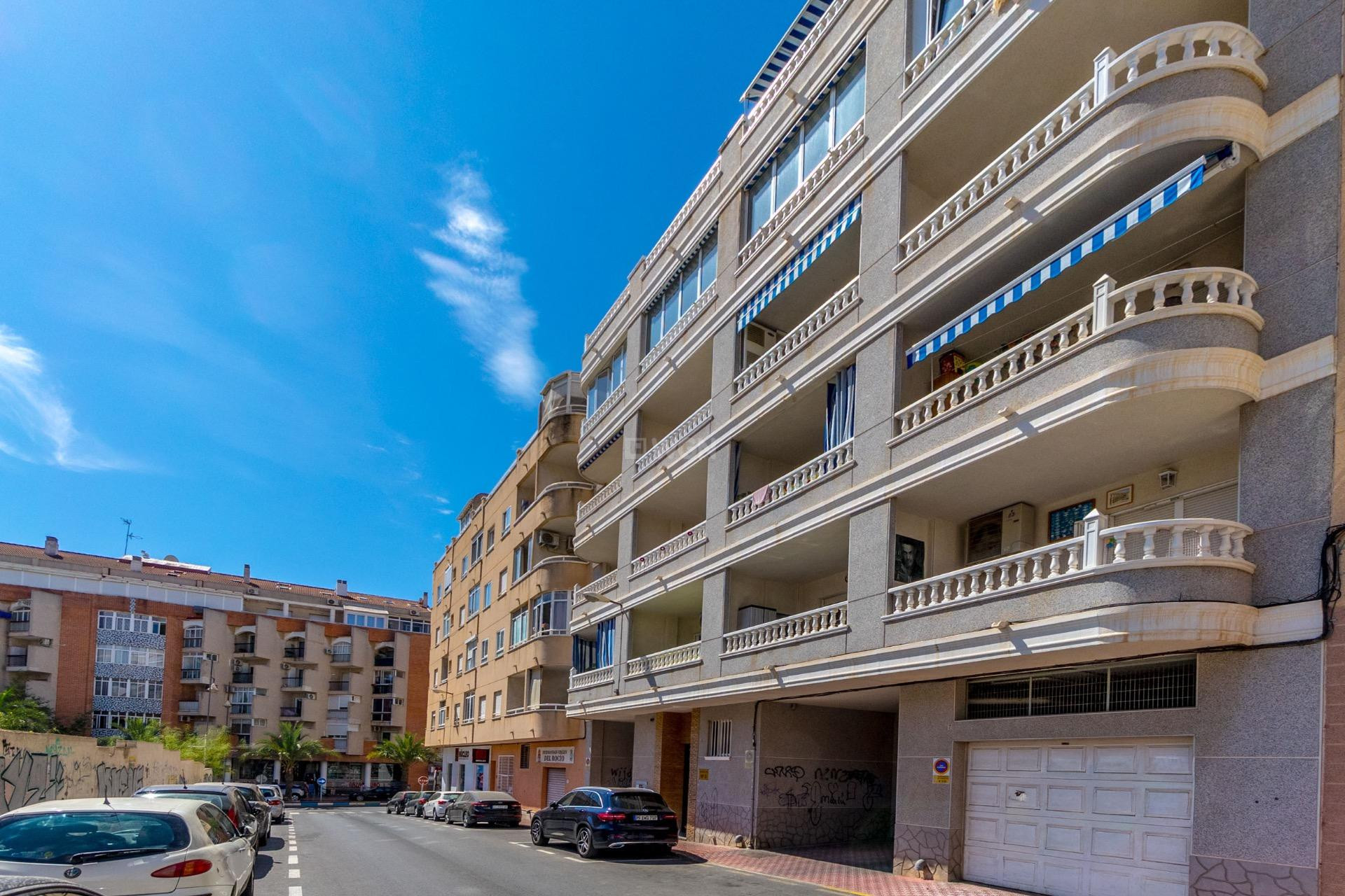 Resale - Apartment / flat - Torrevieja - Centro