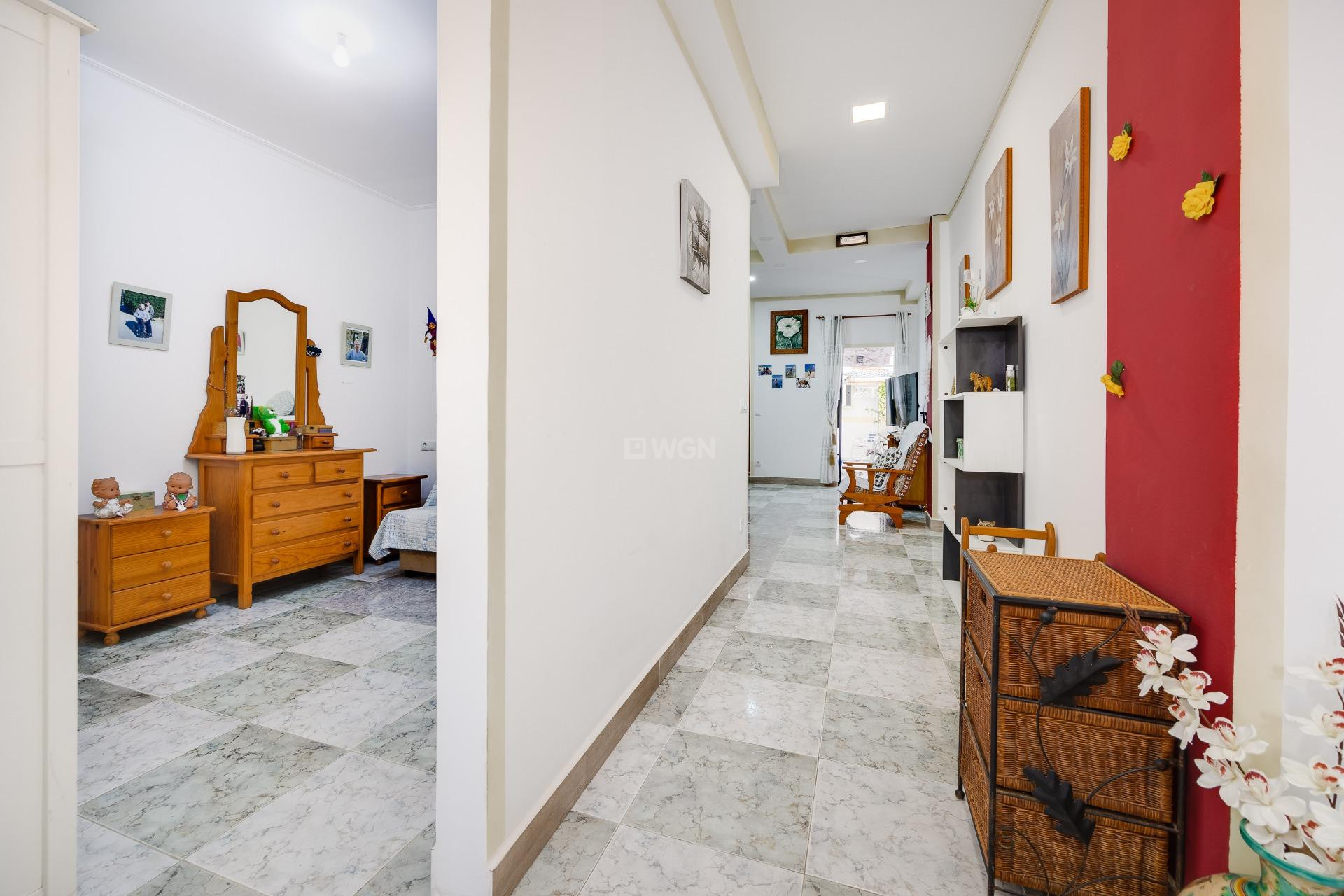 Resale - Apartment / flat - Torrevieja - Centro