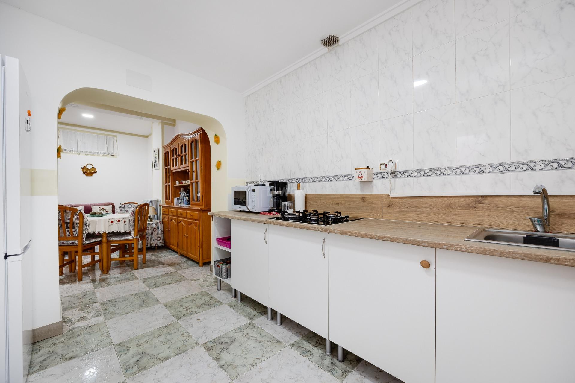 Resale - Apartment / flat - Torrevieja - Centro