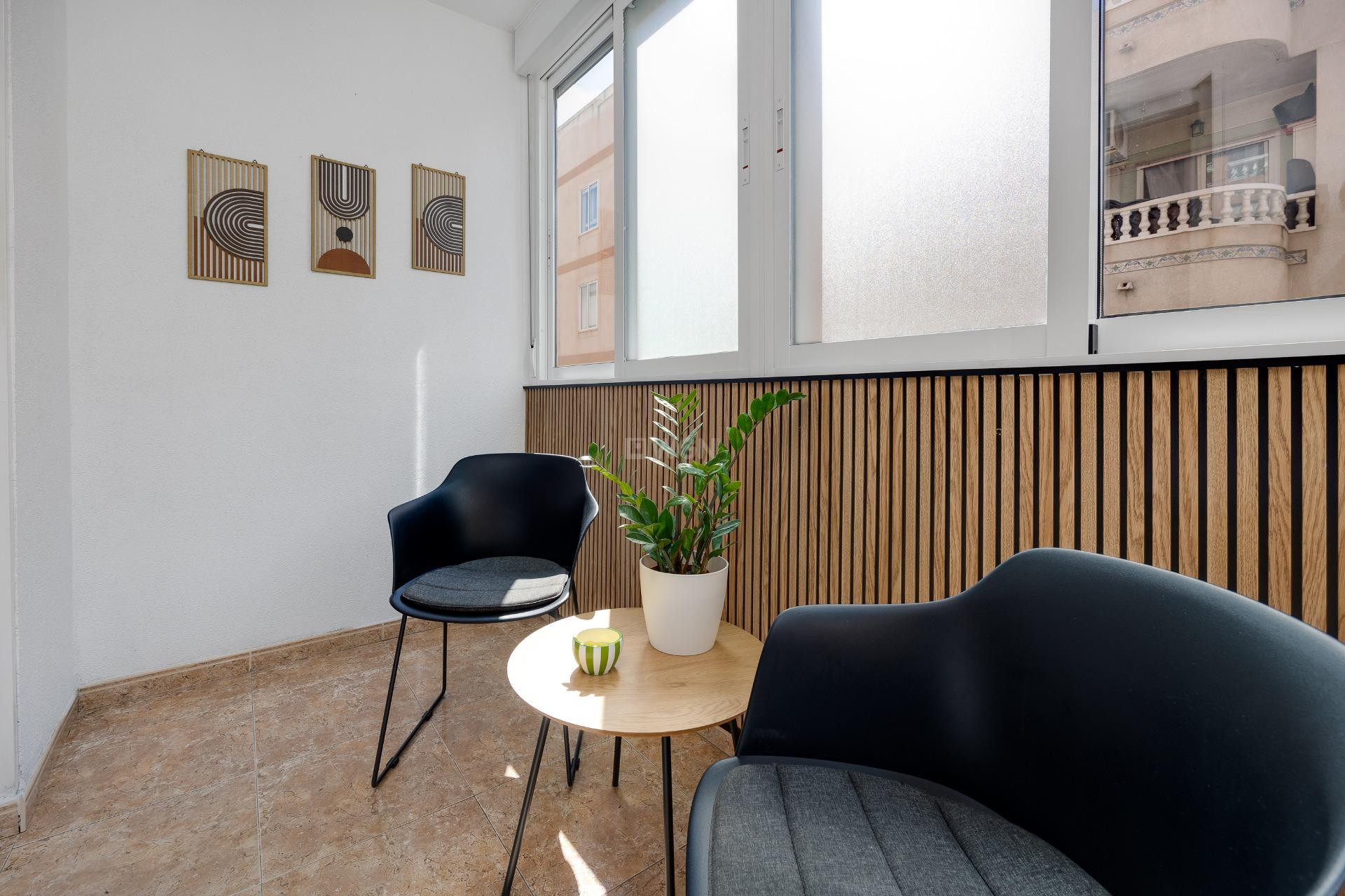 Resale - Apartment / flat - Torrevieja - Centro