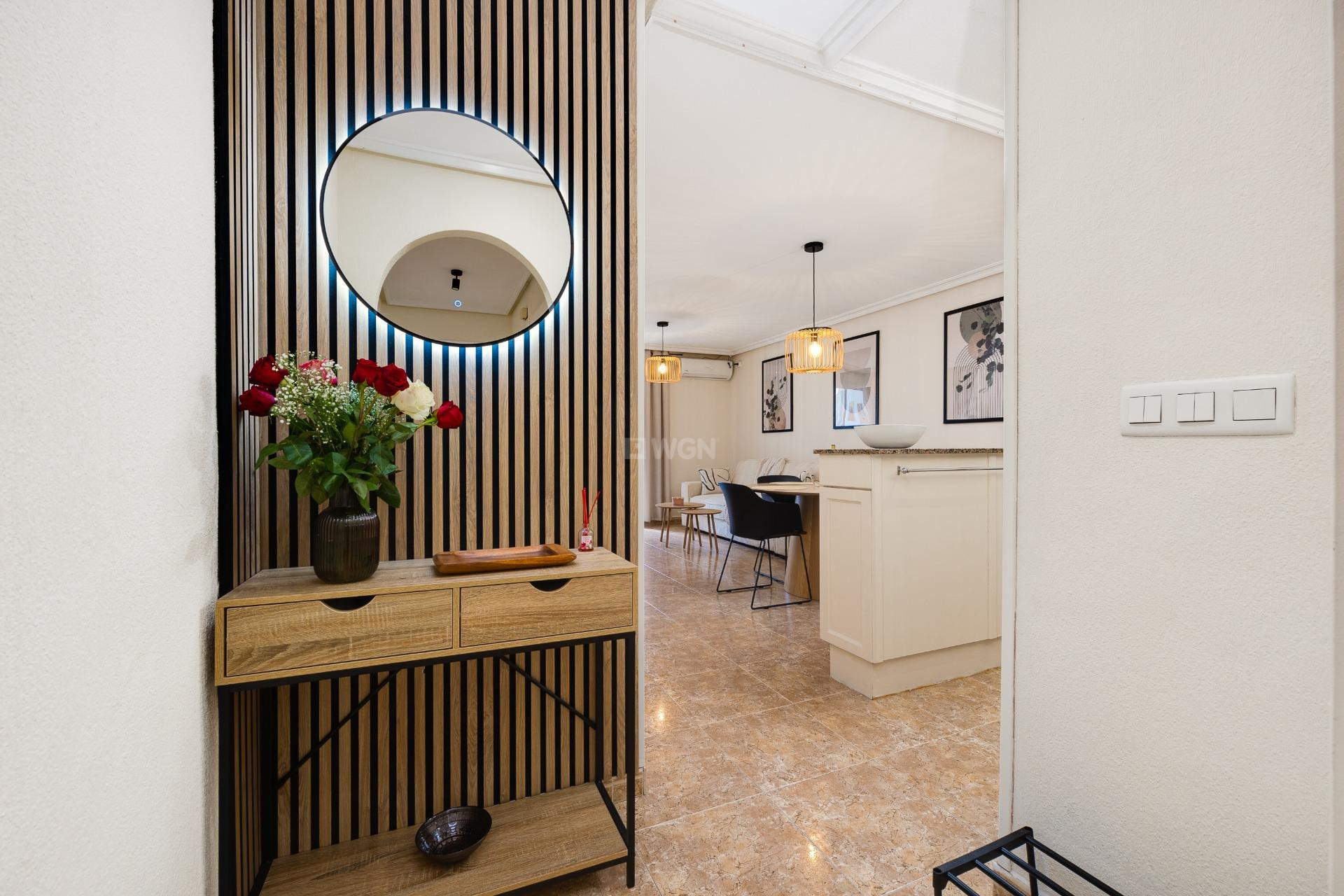 Resale - Apartment / flat - Torrevieja - Centro