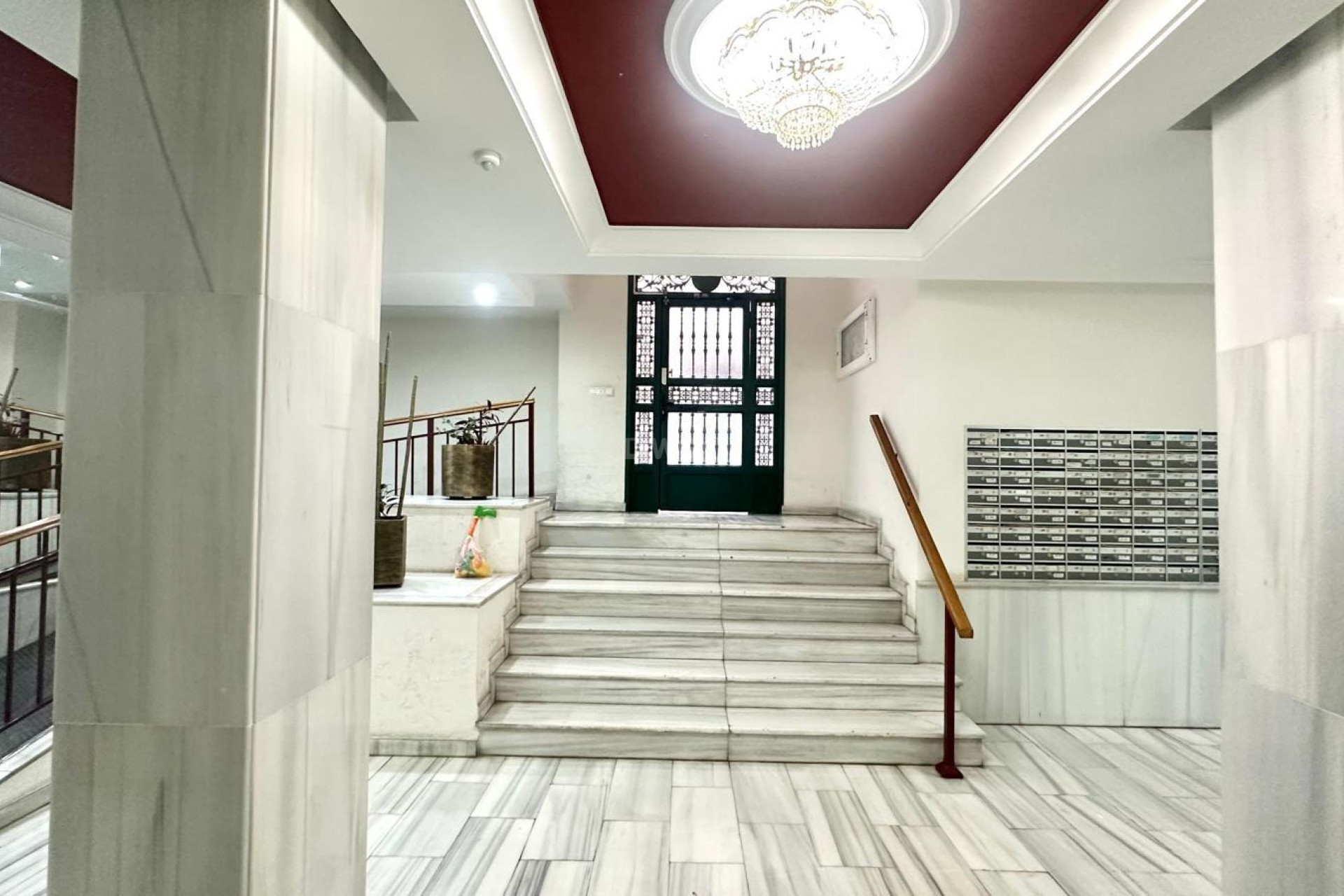 Resale - Apartment / flat - Torrevieja - Centro