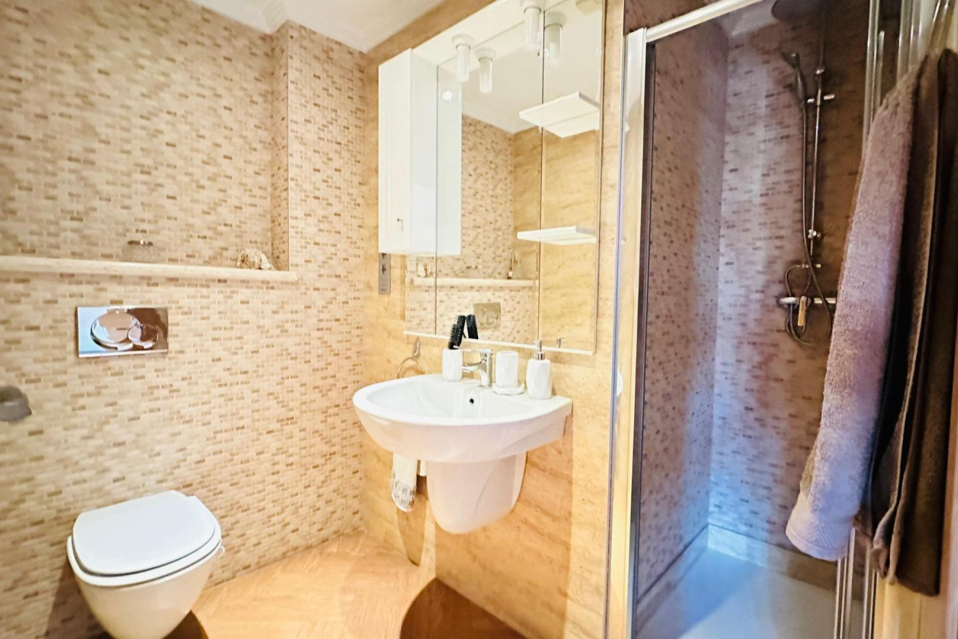 Resale - Apartment / flat - Torrevieja - Centro