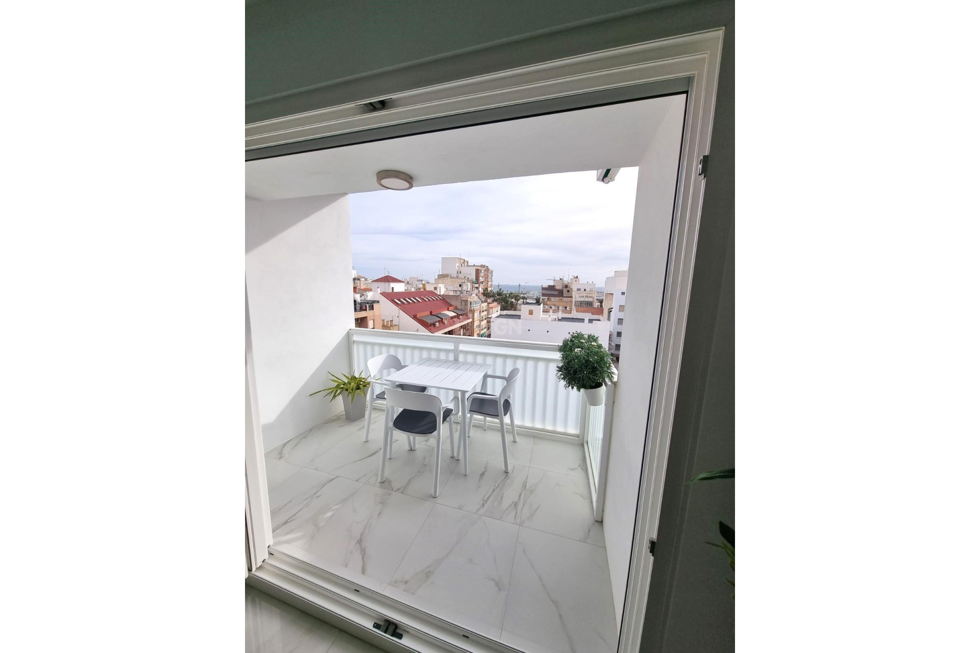 Resale - Apartment / flat - Torrevieja - Centro