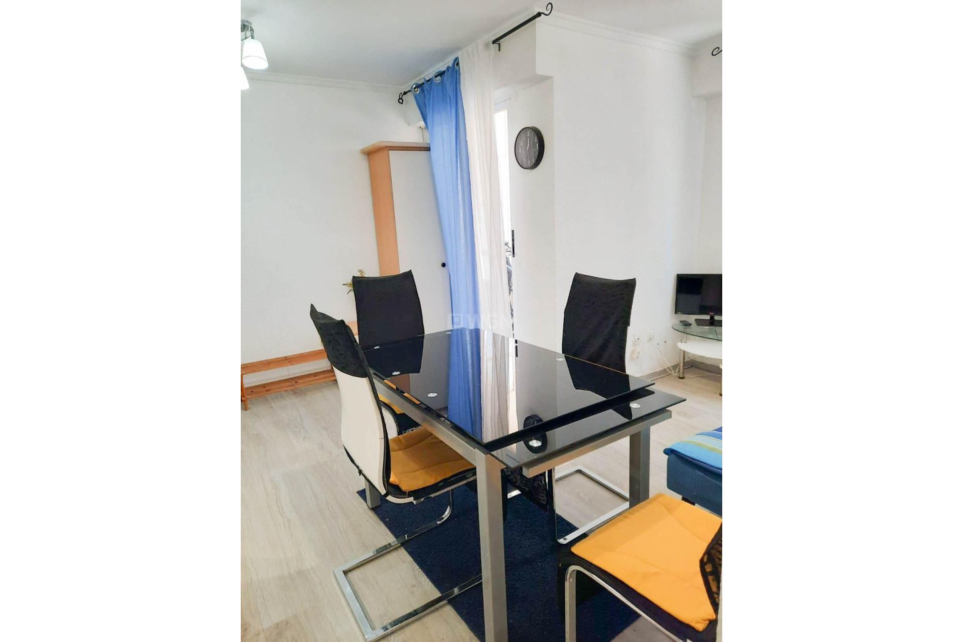 Resale - Apartment / flat - Torrevieja - Centro