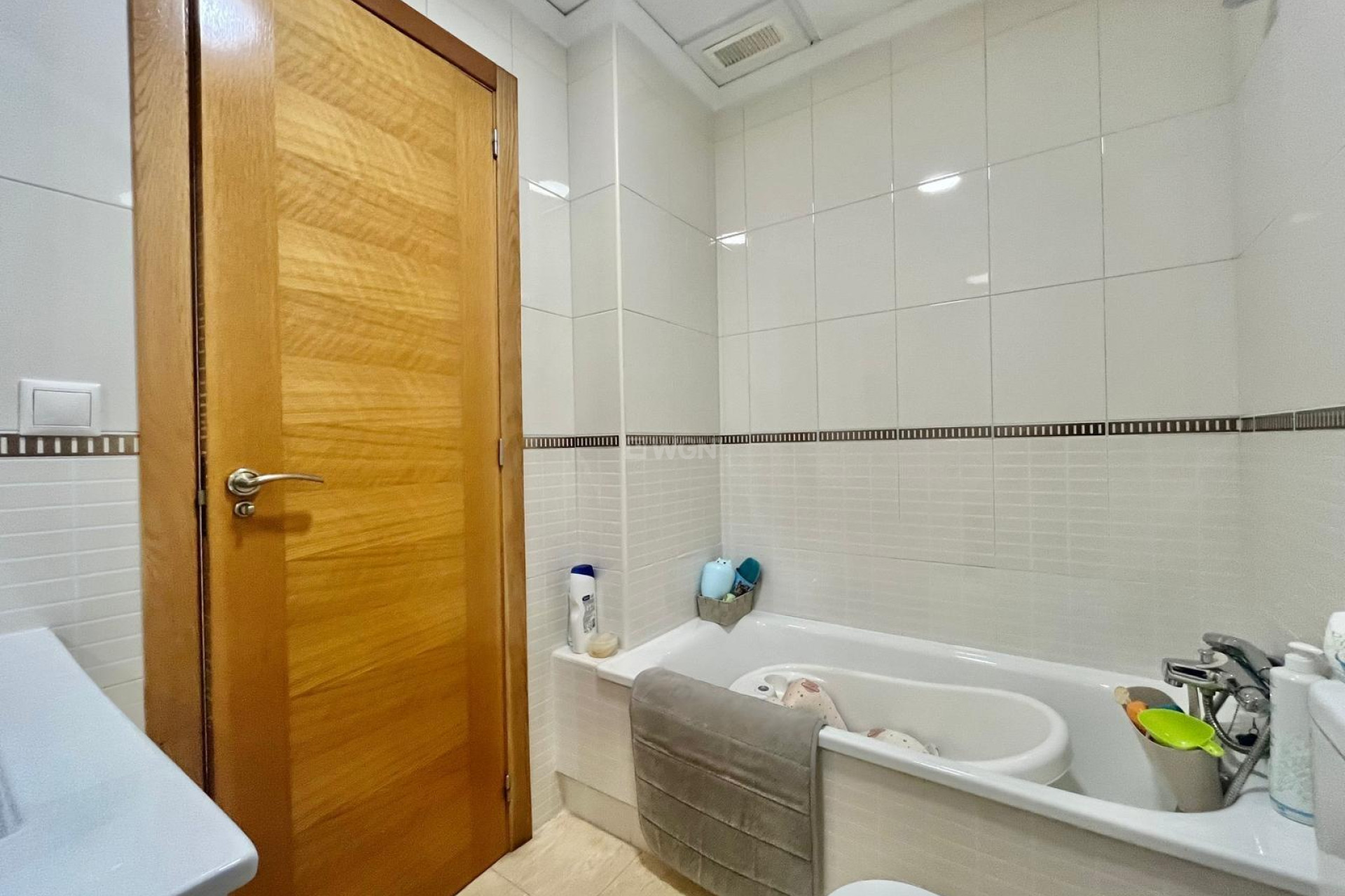 Resale - Apartment / flat - Torrevieja - Centro