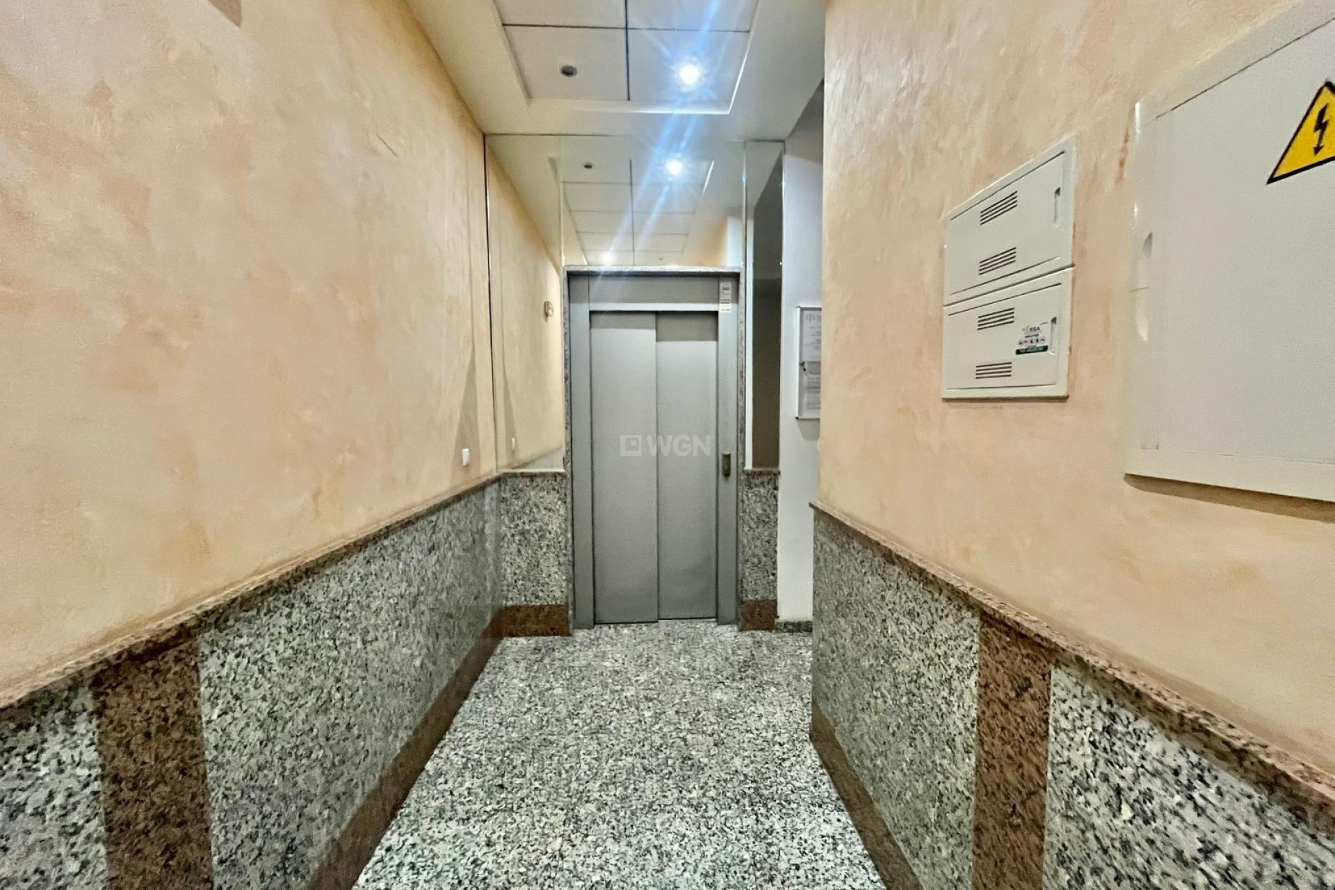 Resale - Apartment / flat - Torrevieja - Centro