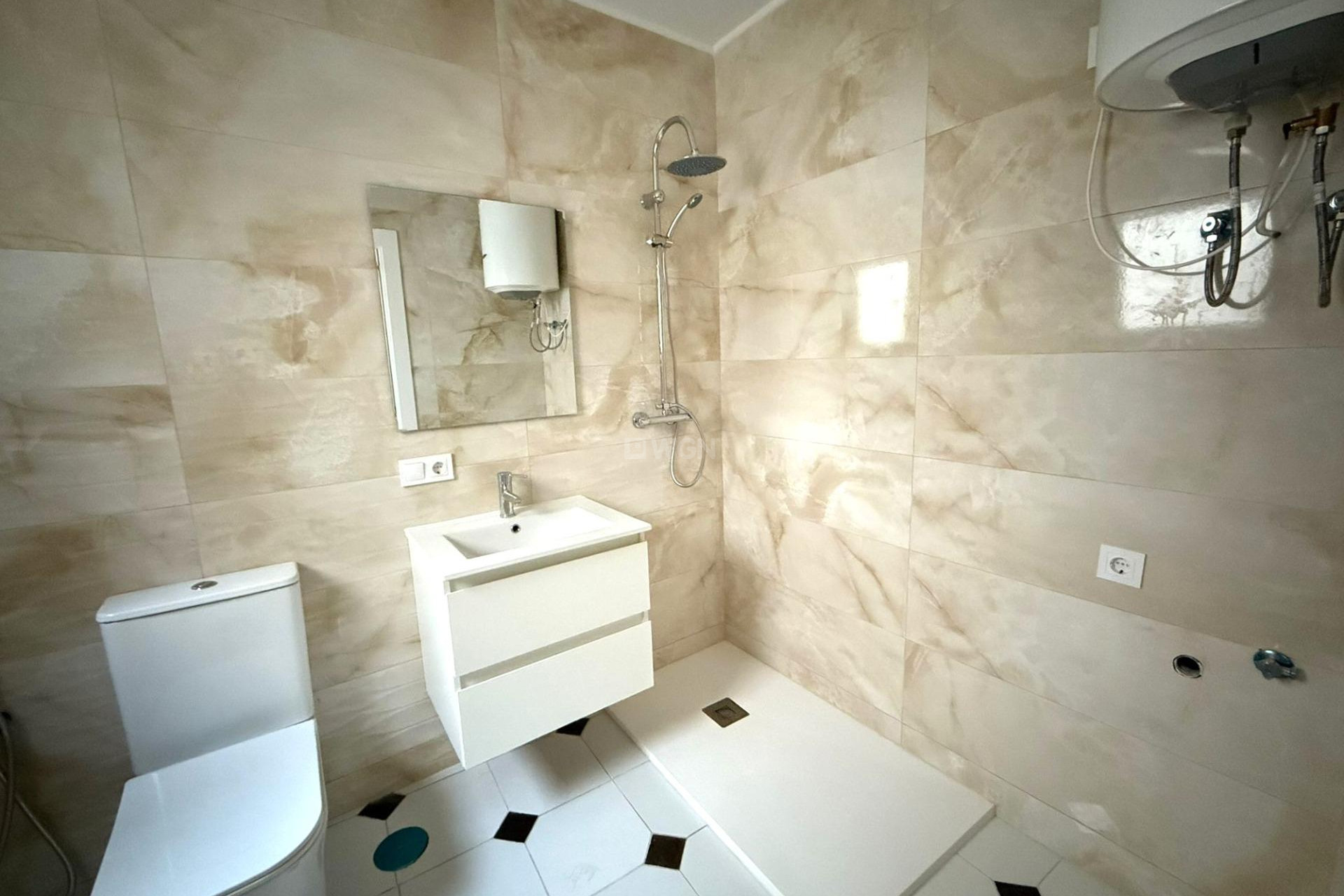 Resale - Apartment / flat - Torrevieja - Centro