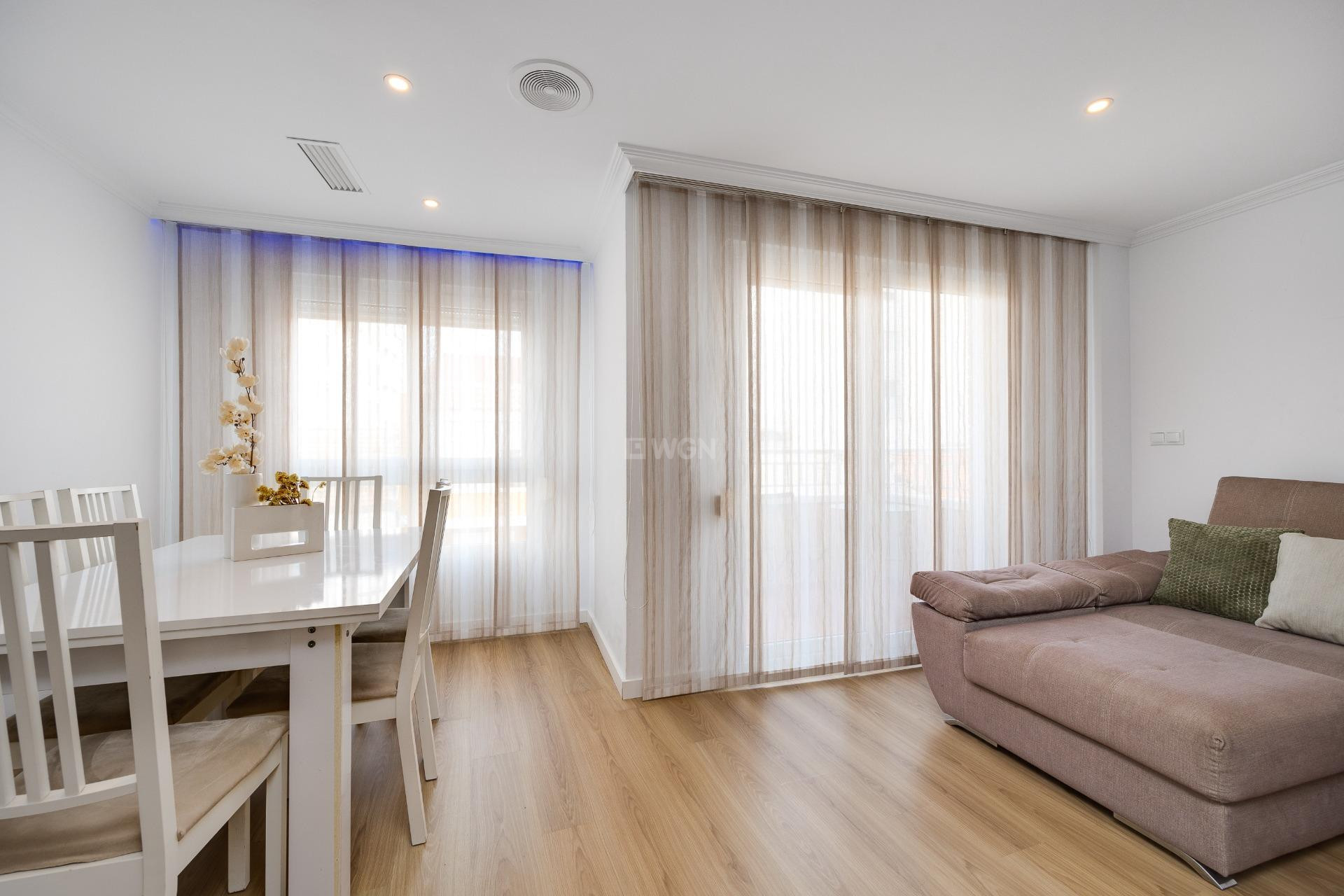 Resale - Apartment / flat - Torrevieja - Centro